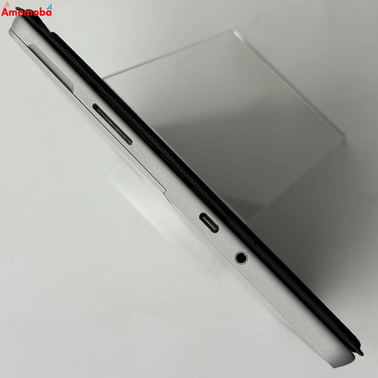 Surface Go 第1世代 8GB/128GB プラチナ 1824 4415Y 1.60GHz 1.61GHz 美品