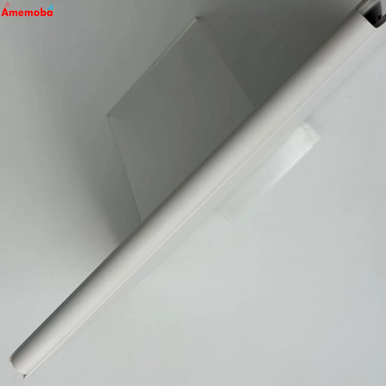 iPad Pro 12.9インチ (第3/4/5世代)用 Magic Keyboard -JIS ホワイト MJQL3J/A