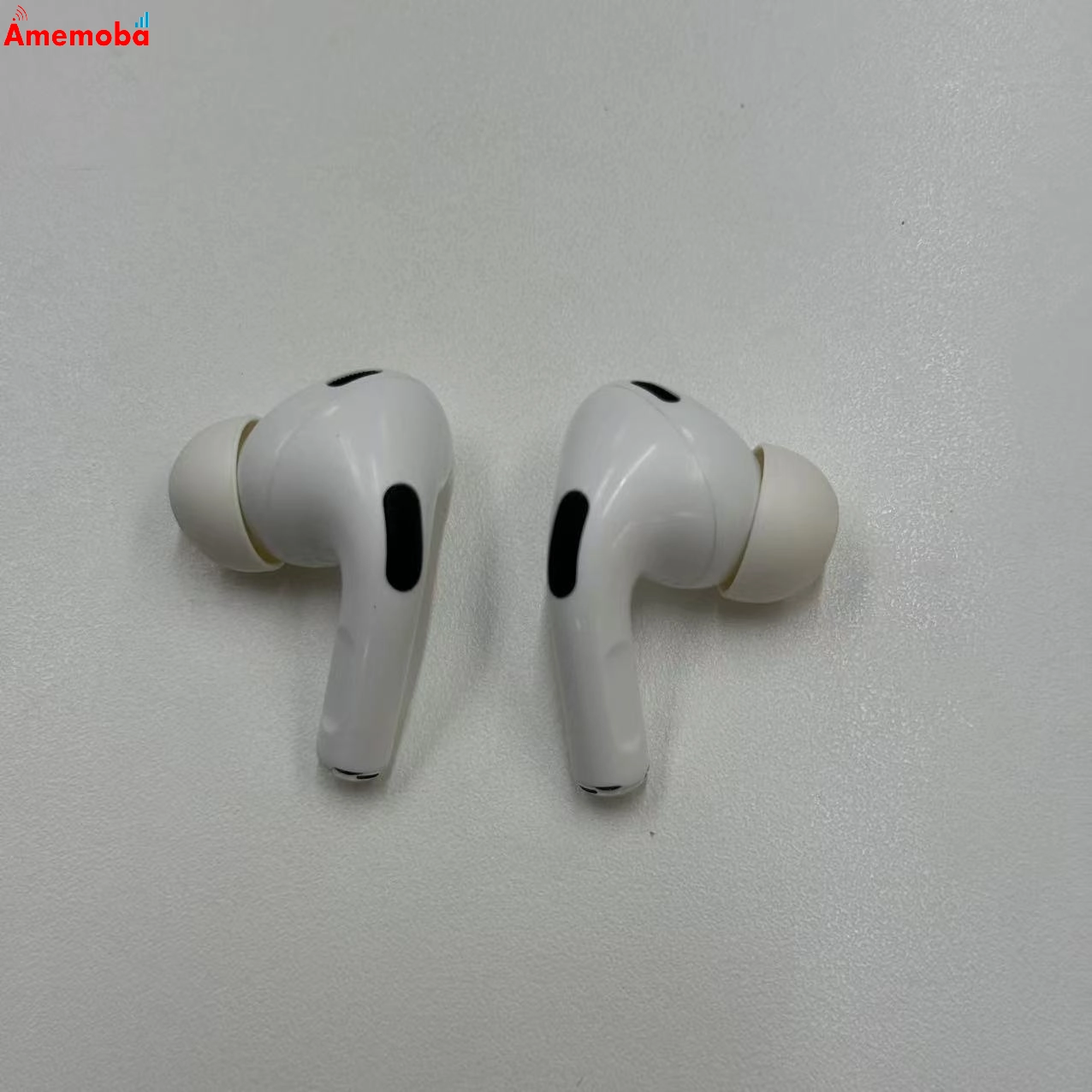 Airpods Pro 第2世代 ー ホワイト MQD83J/A ジャンク品