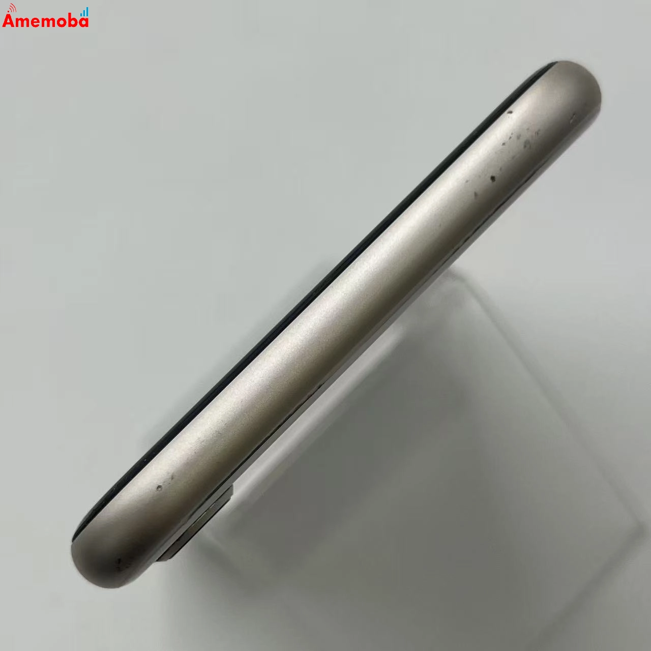 iPhoneSE 第3世代 64GB スターライト MMYD3J/A AU版SIMフリー ジャンク品