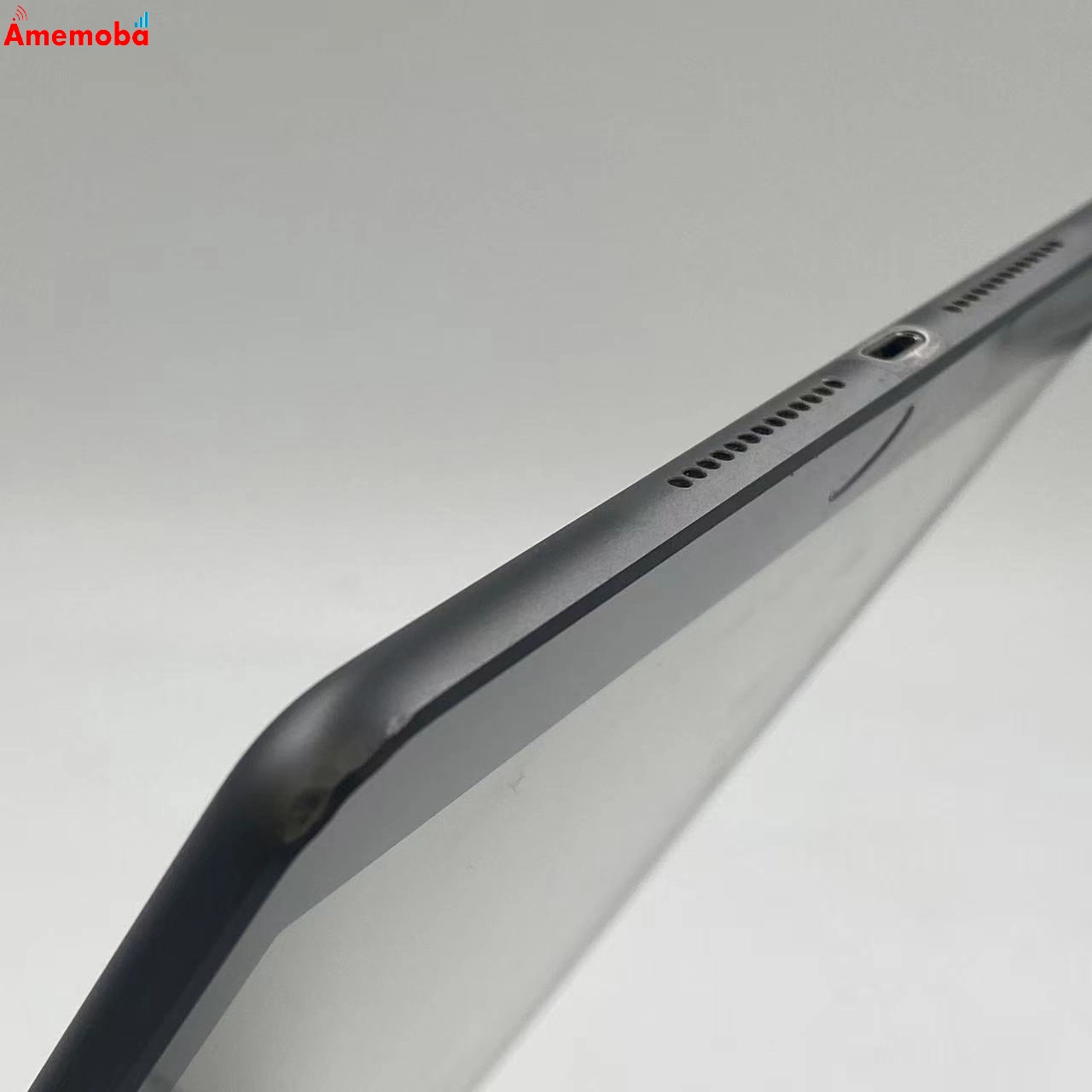 iPad 第8世代 Wi-Fiモデル 32GB スペースグレイ MYL92ZP/A 訳あり品