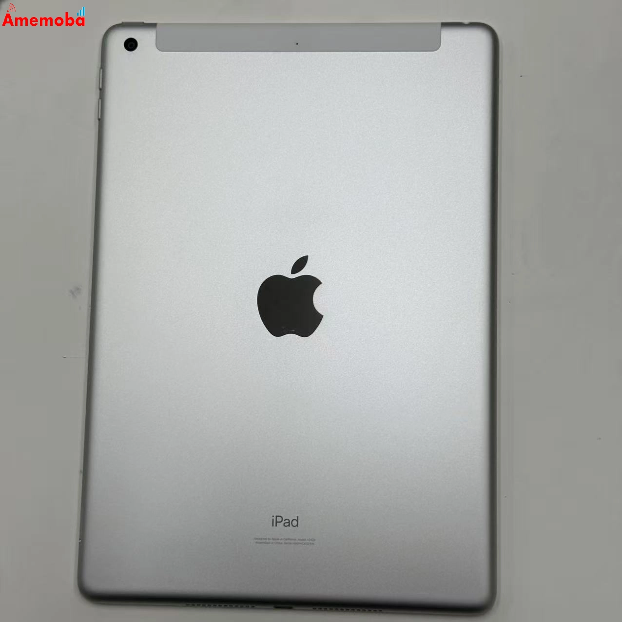 iPad 第8世代 32GB シルバー MYMJ2J/A AU版SIMフリー 極美品