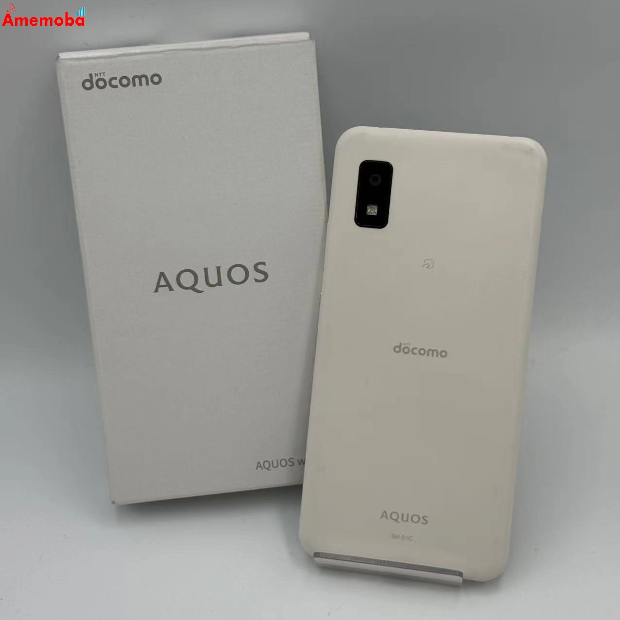 AQUOS wish2 64GB ホワイト SH-51C docomo版SIMフリー 美品