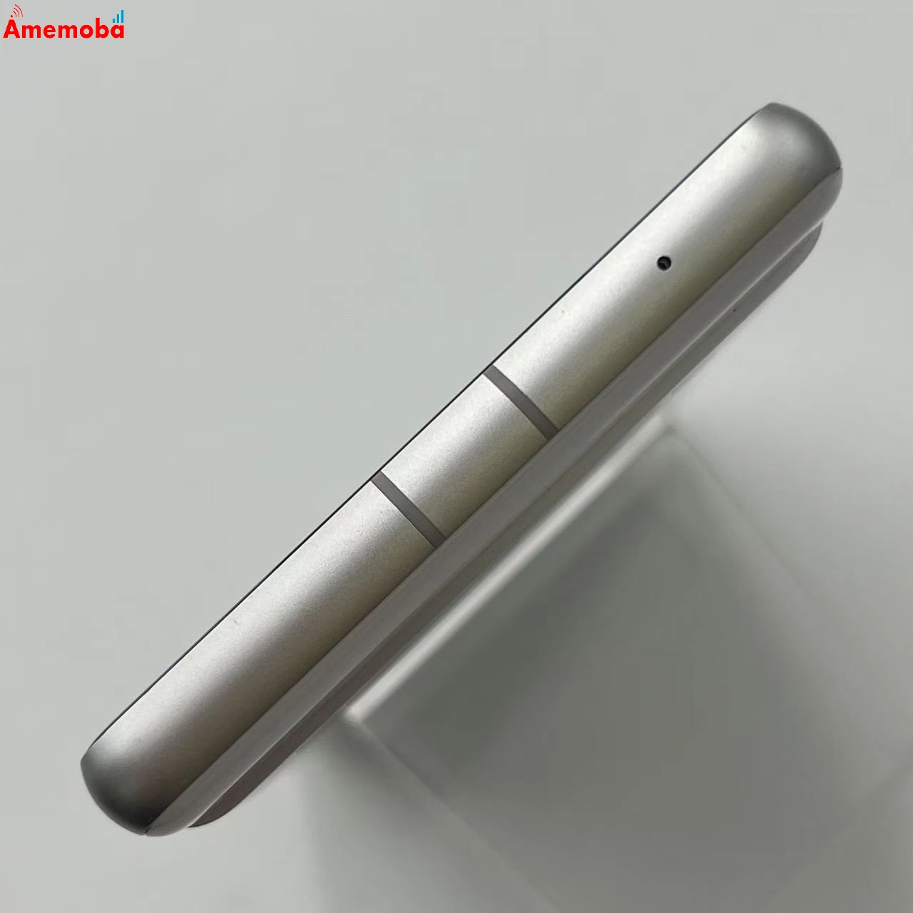 Google Pixel 7a 128GB Snow G82U8 docomo版SIMフリー 美品