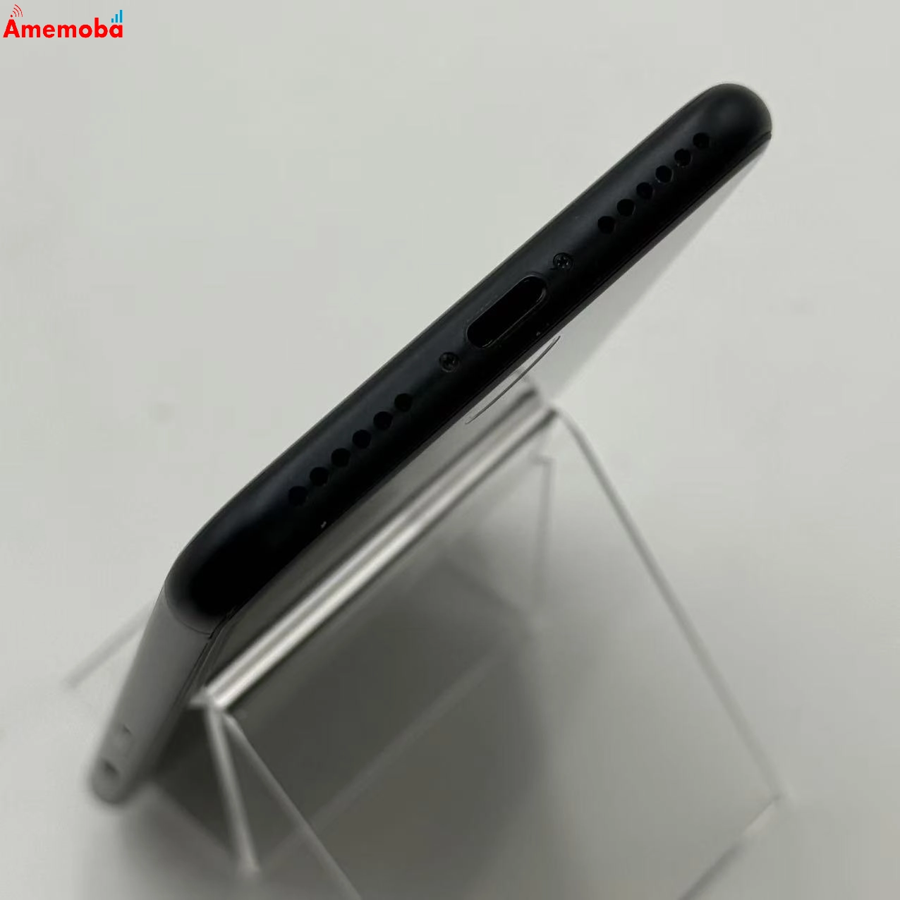 iPhoneSE 第3世代 64GB ミッドナイト MMYC3J/A Apple版SIMフリー 訳あり品