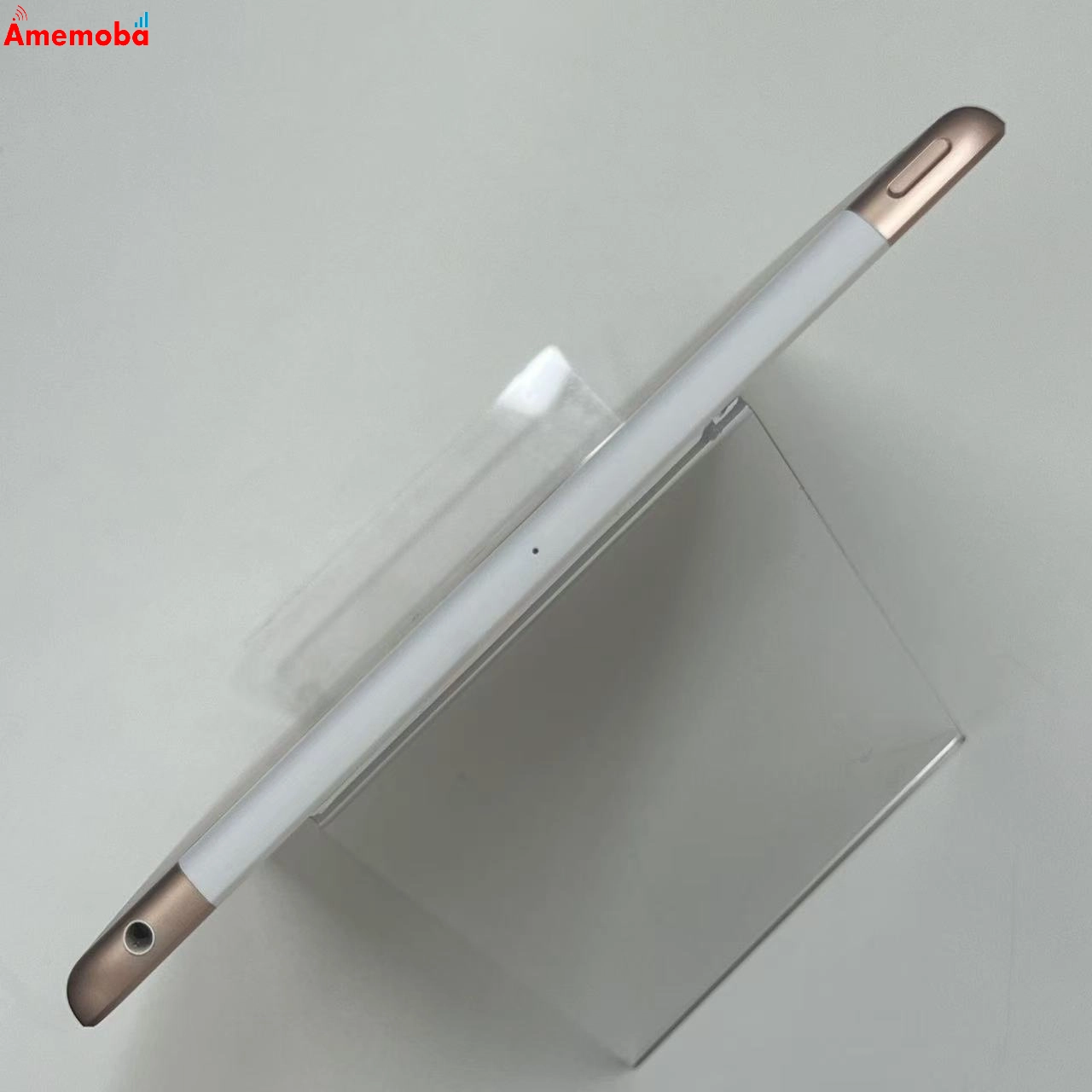 iPad 第6世代 Wi-Fi+Cellularモデル 32GB ゴールド MRM02J/A docomo版SIMフリー 訳あり品