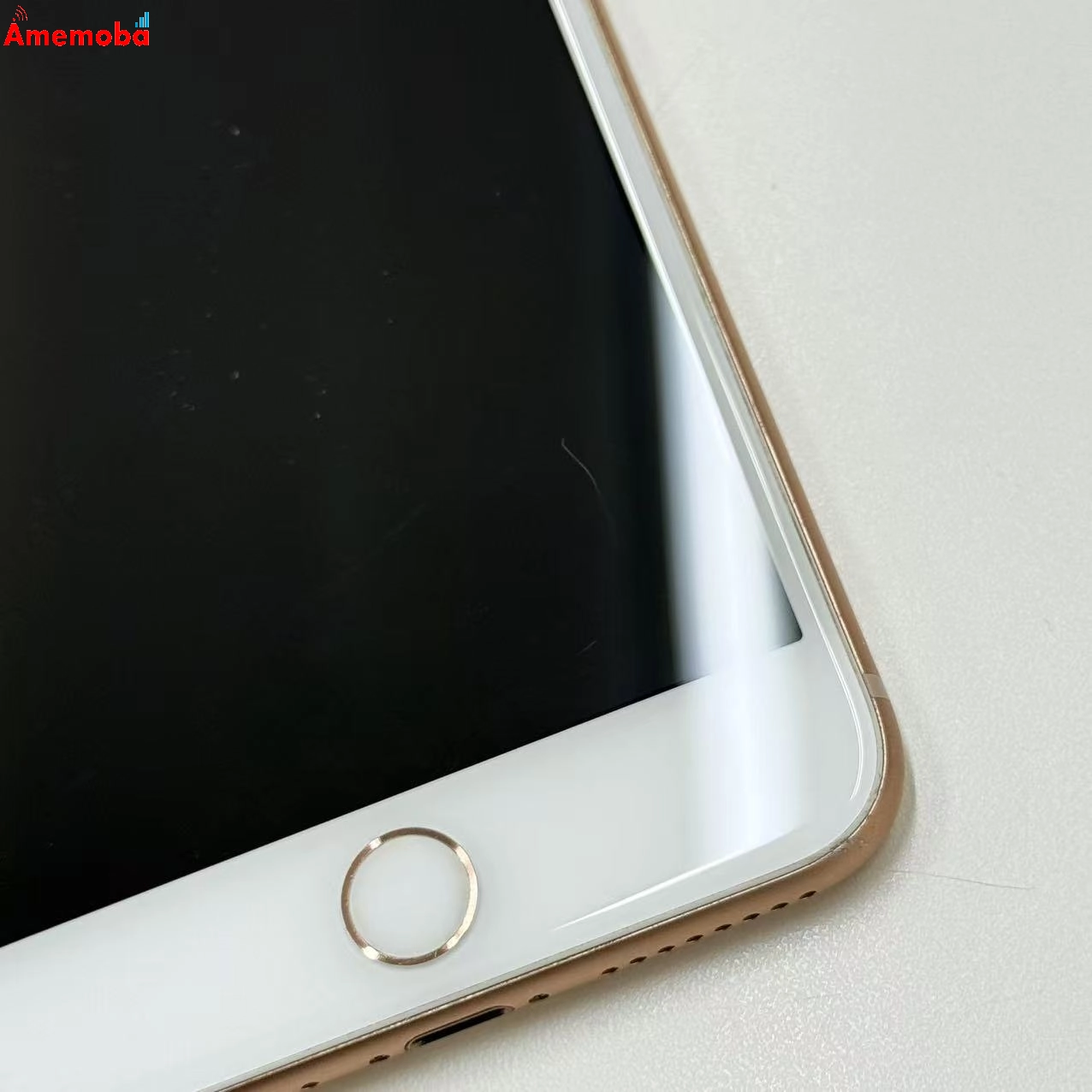 iPhone8 Plus 64GB ゴールド MQ9M2J/A docomo版SIMフリー