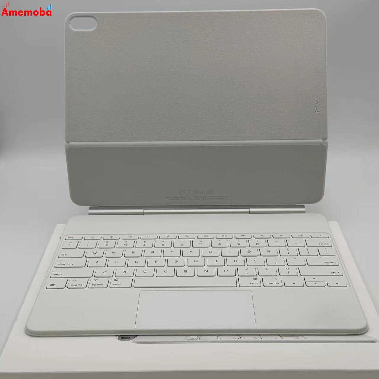 13インチiPad Air(M3)用 Magic Keyboard US ホワイト MDFW4LL/A  極美品