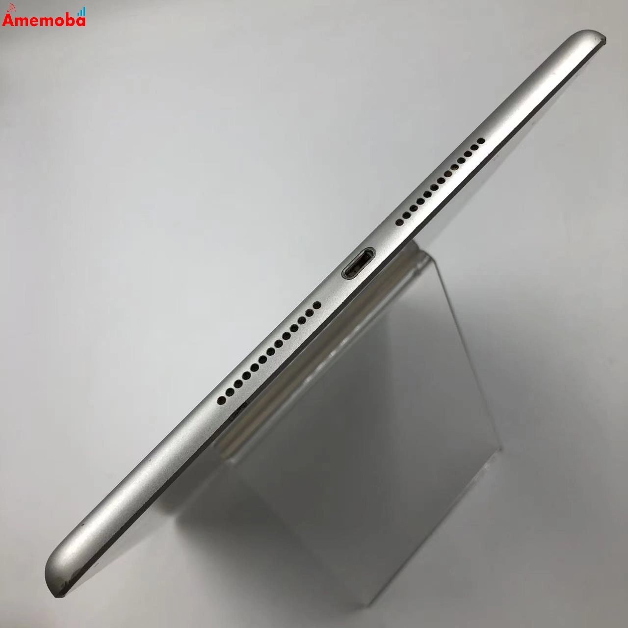 iPad 第8世代 Wi-Fiモデル 32GB シルバー MYLA2KH/A ジャンク品