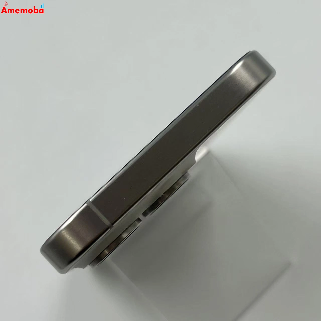 iPhone15 Pro 512GB ホワイトチタニウム MTUJ3J/A SIMフリー 美品