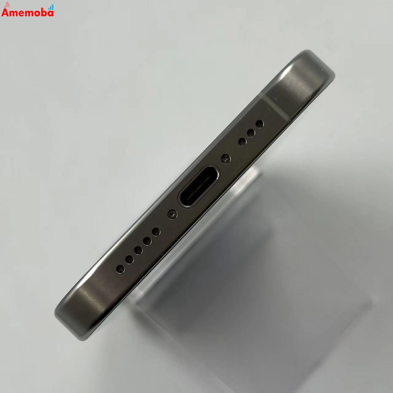 iPhone15 Pro 512GB ホワイトチタニウム MTUJ3J/A SIMフリー 美品