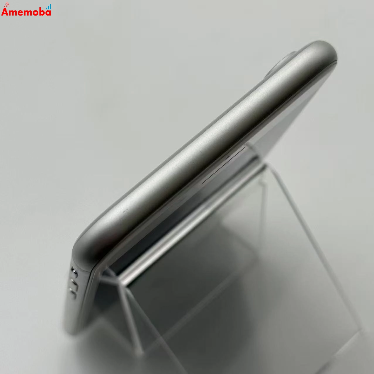 iPhone7 32GB シルバー MNCF2J/A AU版SIMフリー au