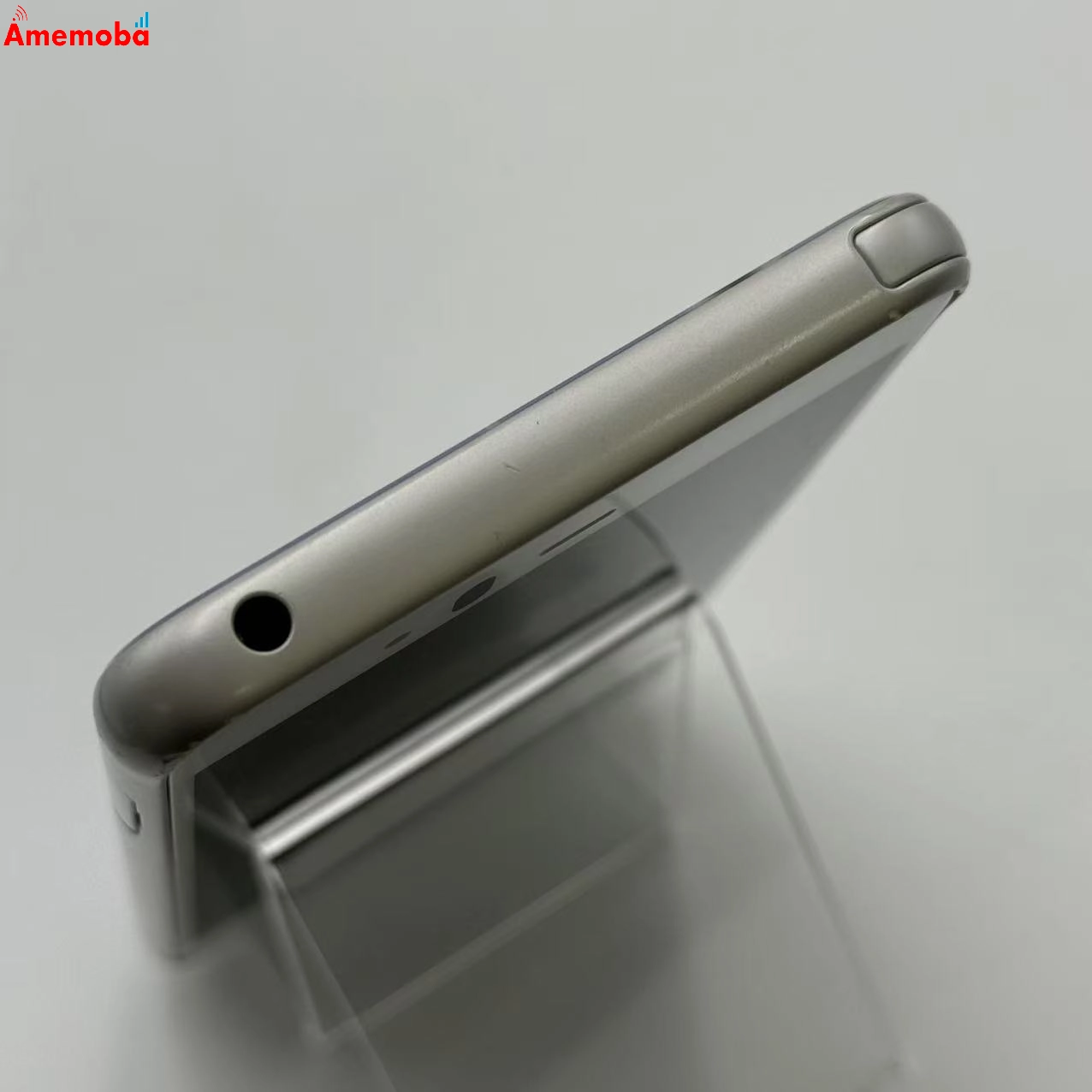 arrows Be 32GB F-04K White docomo版SIMフリー