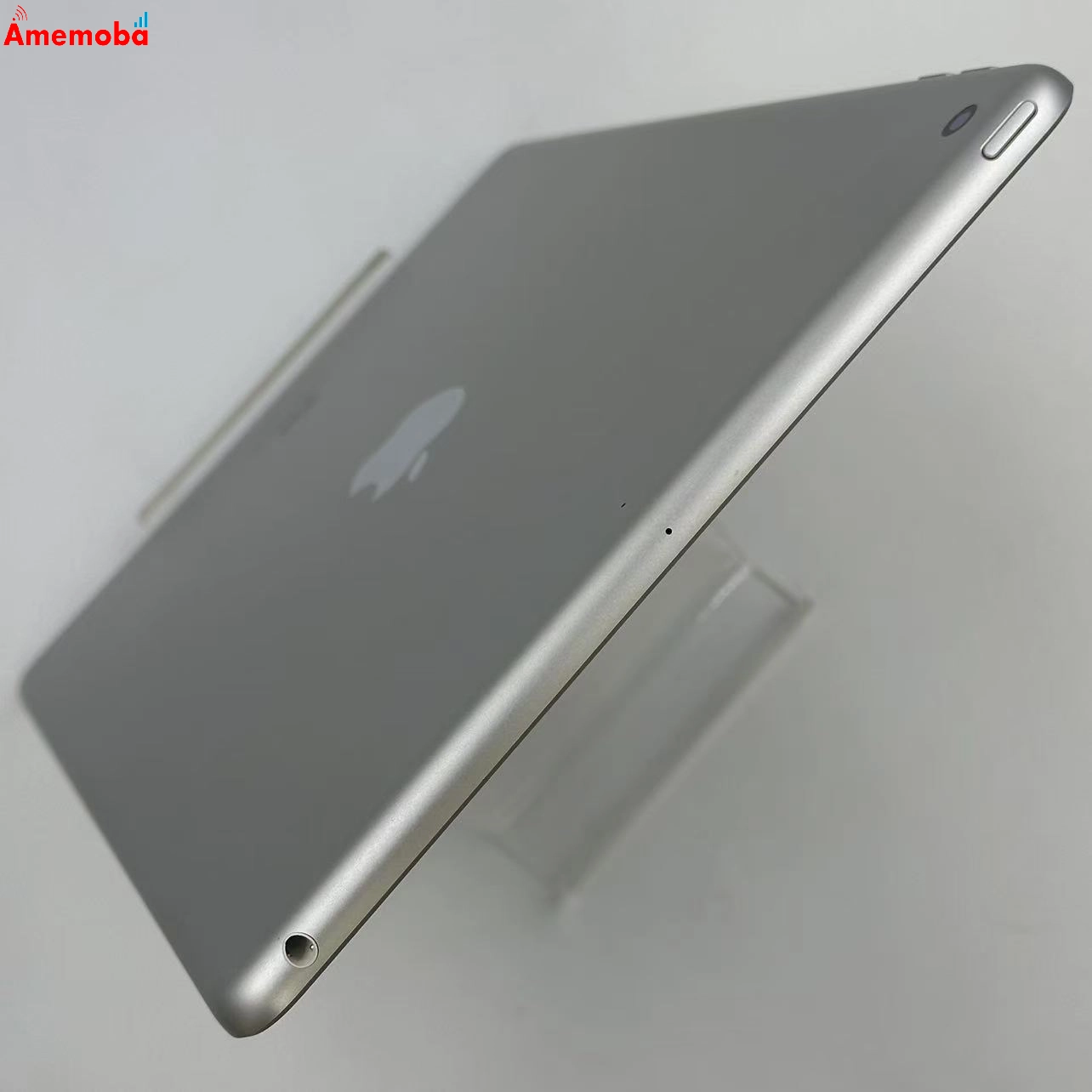 iPad 第8世代 Wi-Fiモデル 32GB シルバー MYLA2J/A 極美品