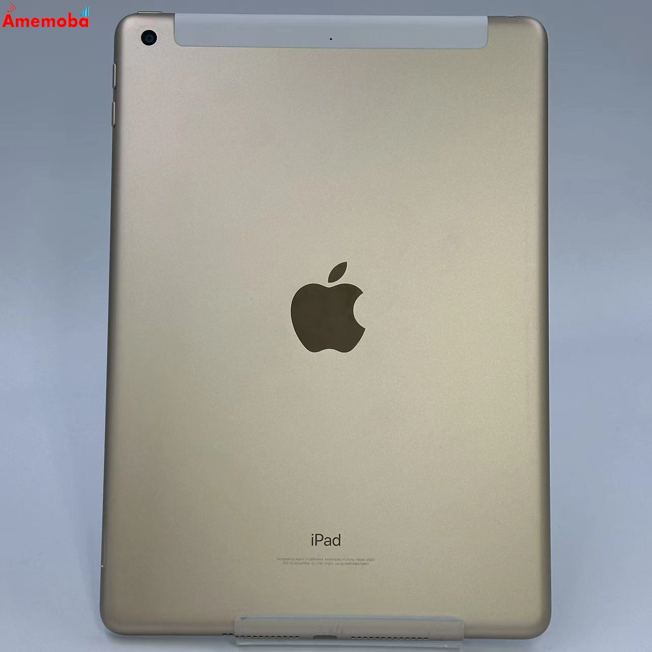 iPad 第5世代 32GB ゴールド MPG42J/A docomo版SIMフリー