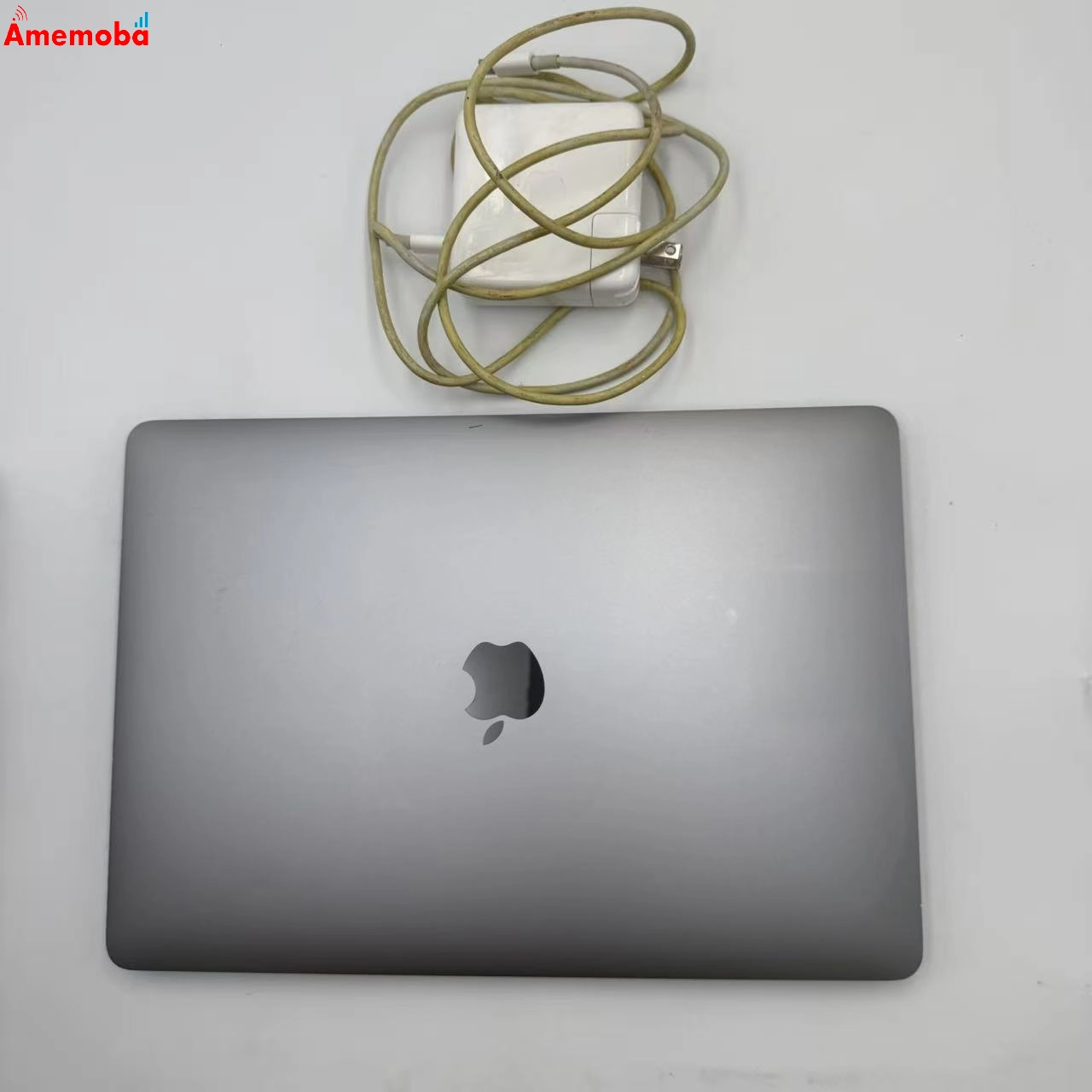 MacBook Pro 13インチ 2020 Four Thunderbolt 3 ports 512GB スペースグレイ A2251 Corei5 2GHz 訳あり品