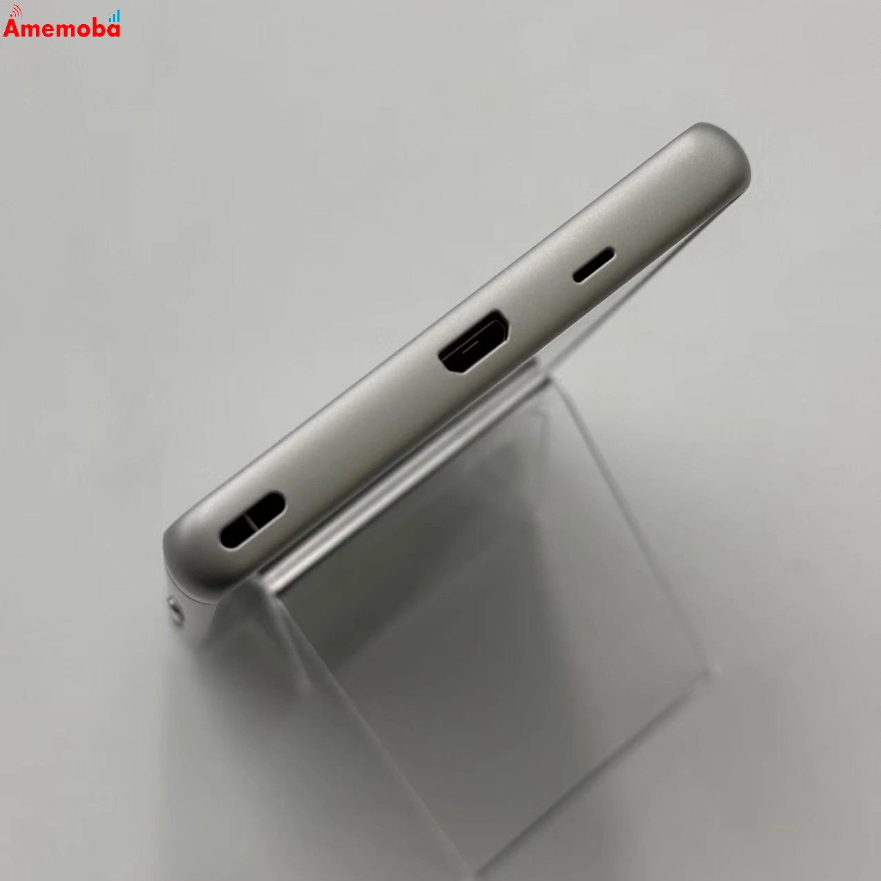 arrows Be 16GB White F-05J docomo版SIMフリー