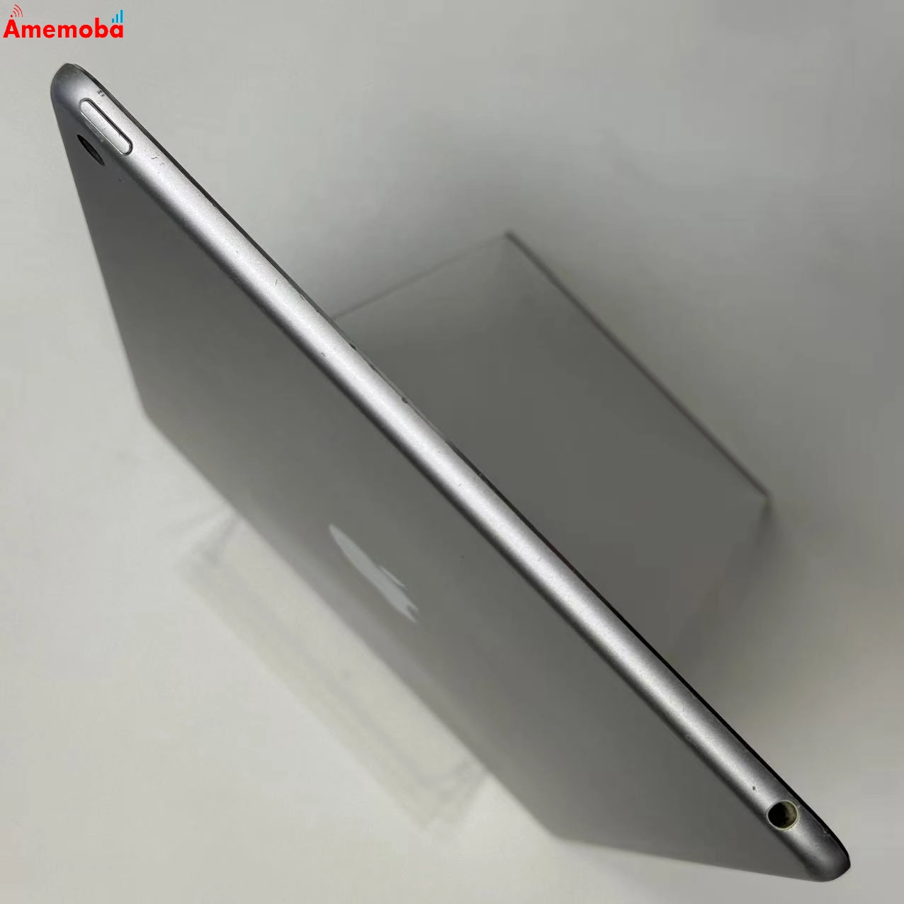 iPad Air 第2世代 Wi-Fiモデル 16GB シルバー MGLW2J/A 訳あり品