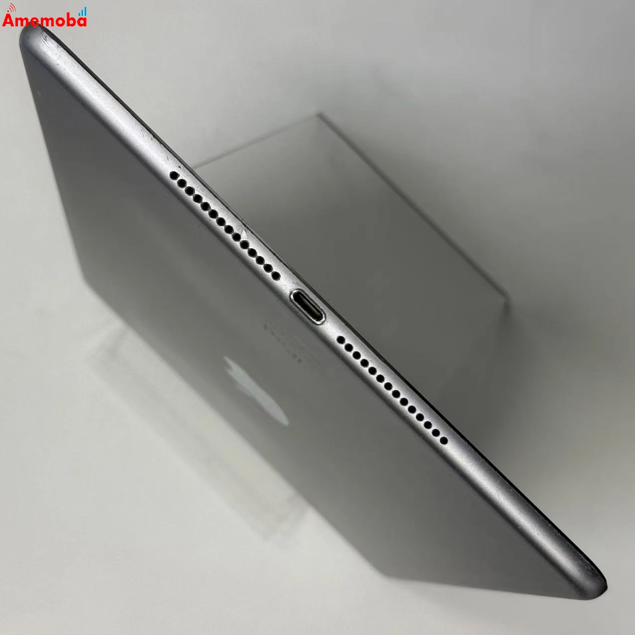 iPad Air 第2世代 Wi-Fiモデル 16GB シルバー MGLW2J/A 訳あり品