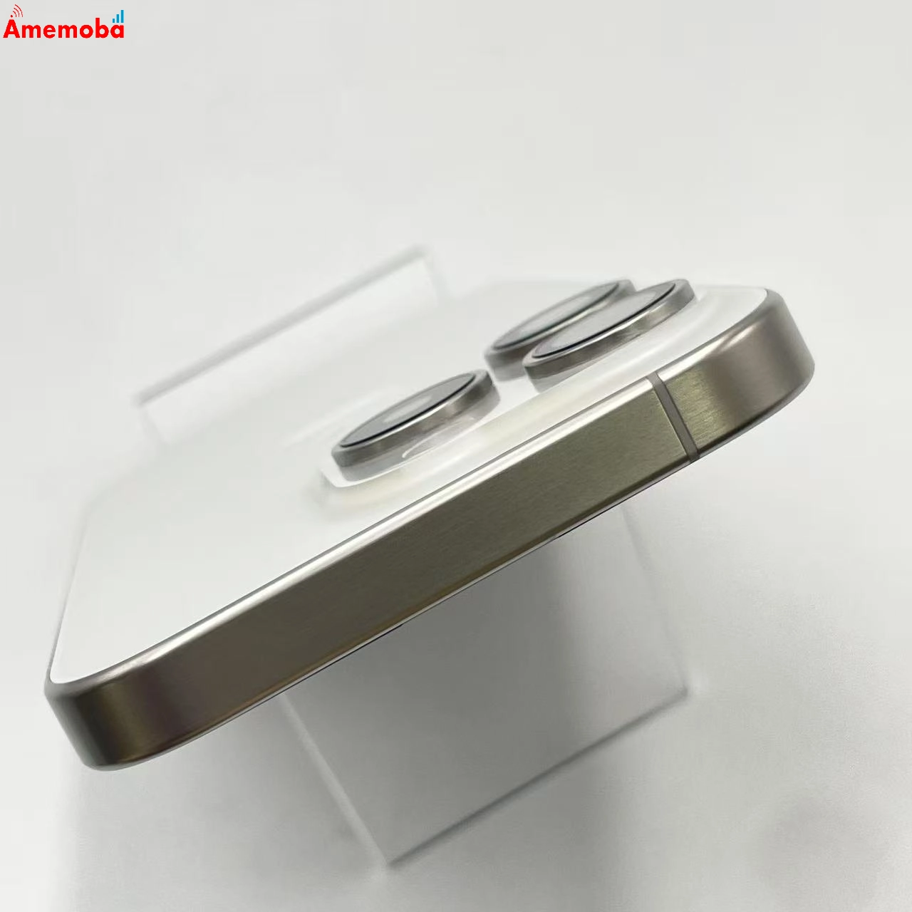 iPhone15 Pro 128GB ホワイトチタニウム MTU83J/A docomo版SIMフリー 新品同様