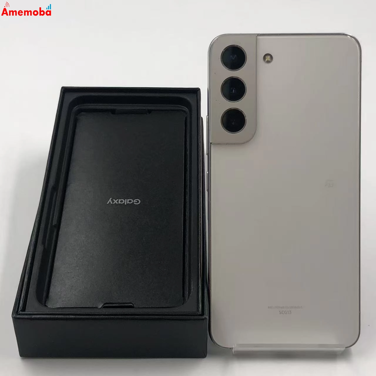 Galaxy S22 8GB/256GB ファントムホワイト SCG13 AU版SIMフリー