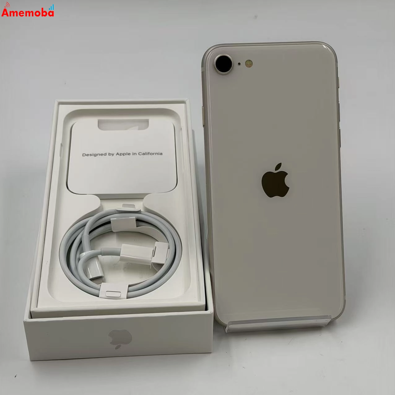 iPhoneSE 第3世代 64GB スターライト MMYD3J/A docomo版SIMフリー 極美品