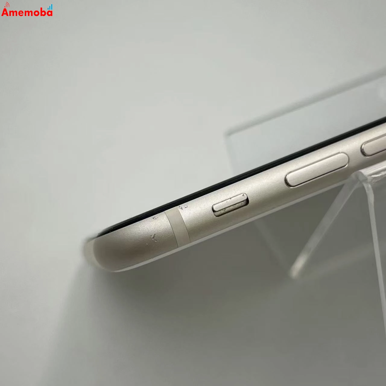 iPhoneSE 第3世代 64GB スターライト MMYD3J/A SIMフリー