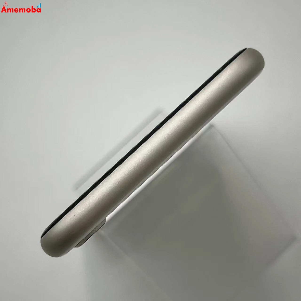 iPhoneSE 第3世代 64GB スターライト MMYD3J/A SIMフリー