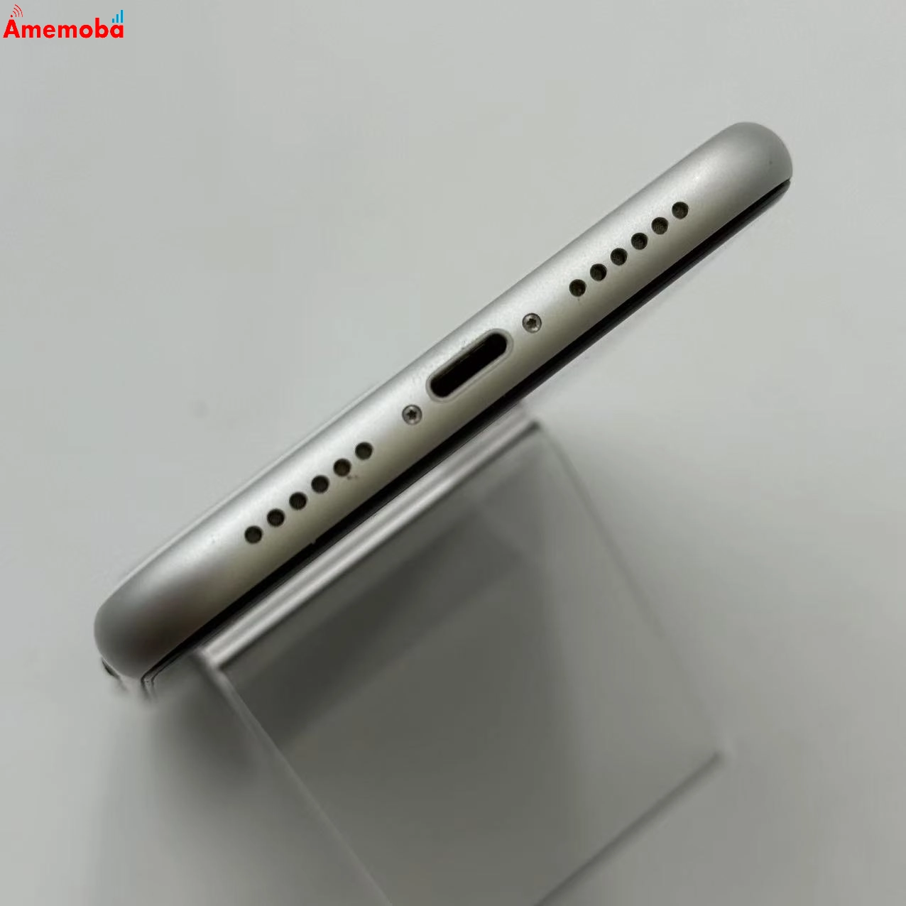 iPhoneXR 64GB ホワイト NT032J/A docomo版SIMフリー 訳あり品