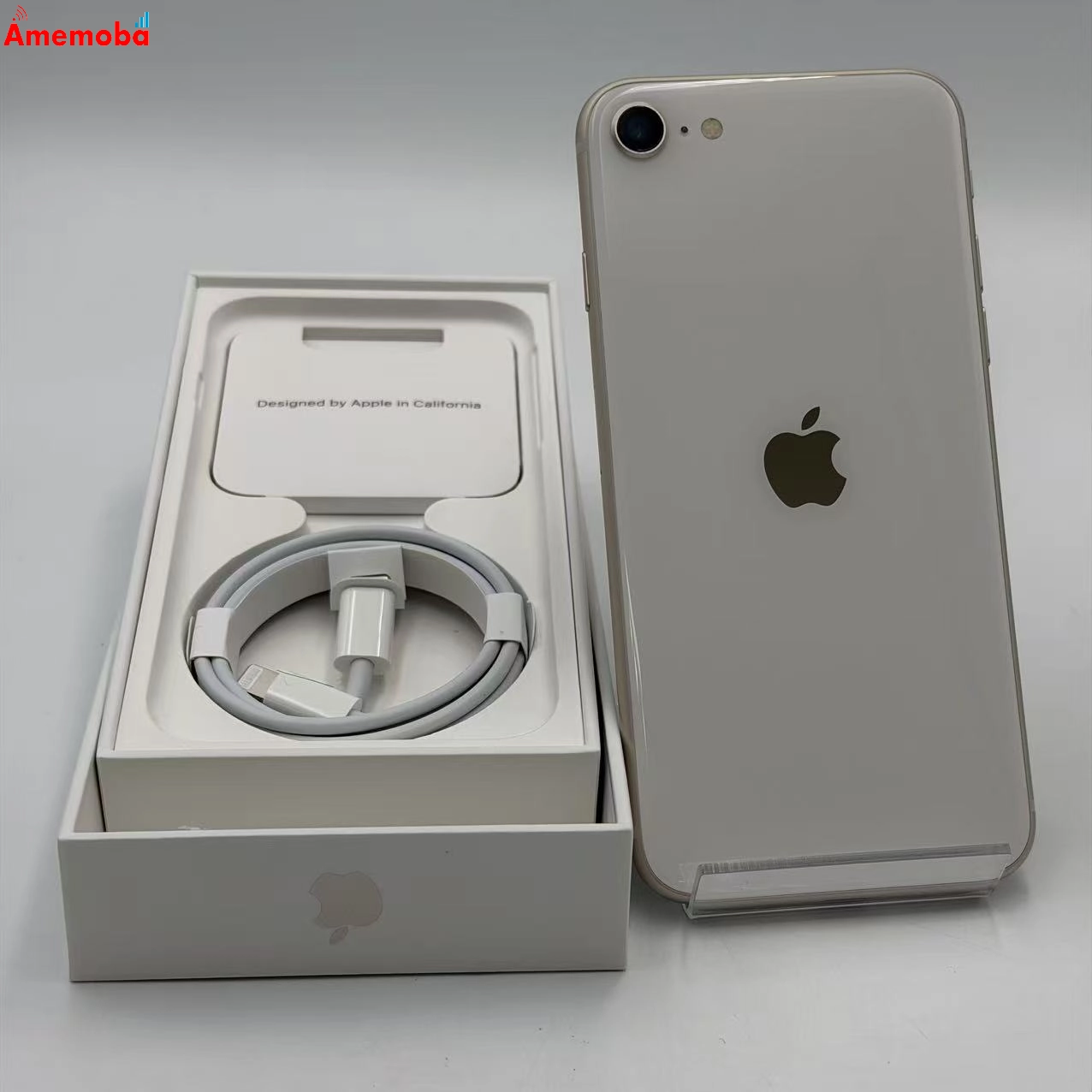 iPhoneSE 第3世代 64GB スターライト MMYD3J/A docomo版SIMフリー