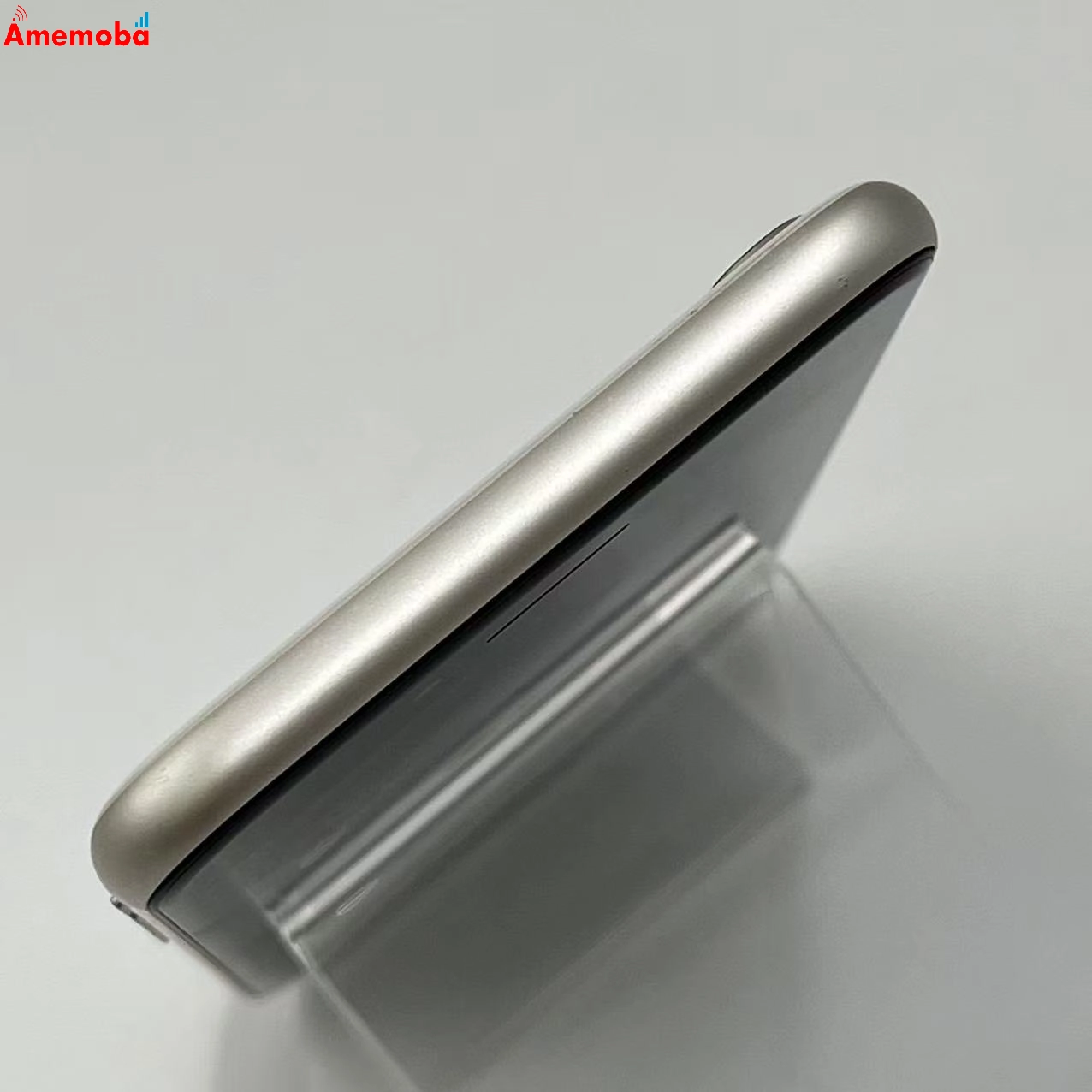 iPhoneSE 第3世代 64GB スターライト MMYD3J/A AU版SIMフリー 美品