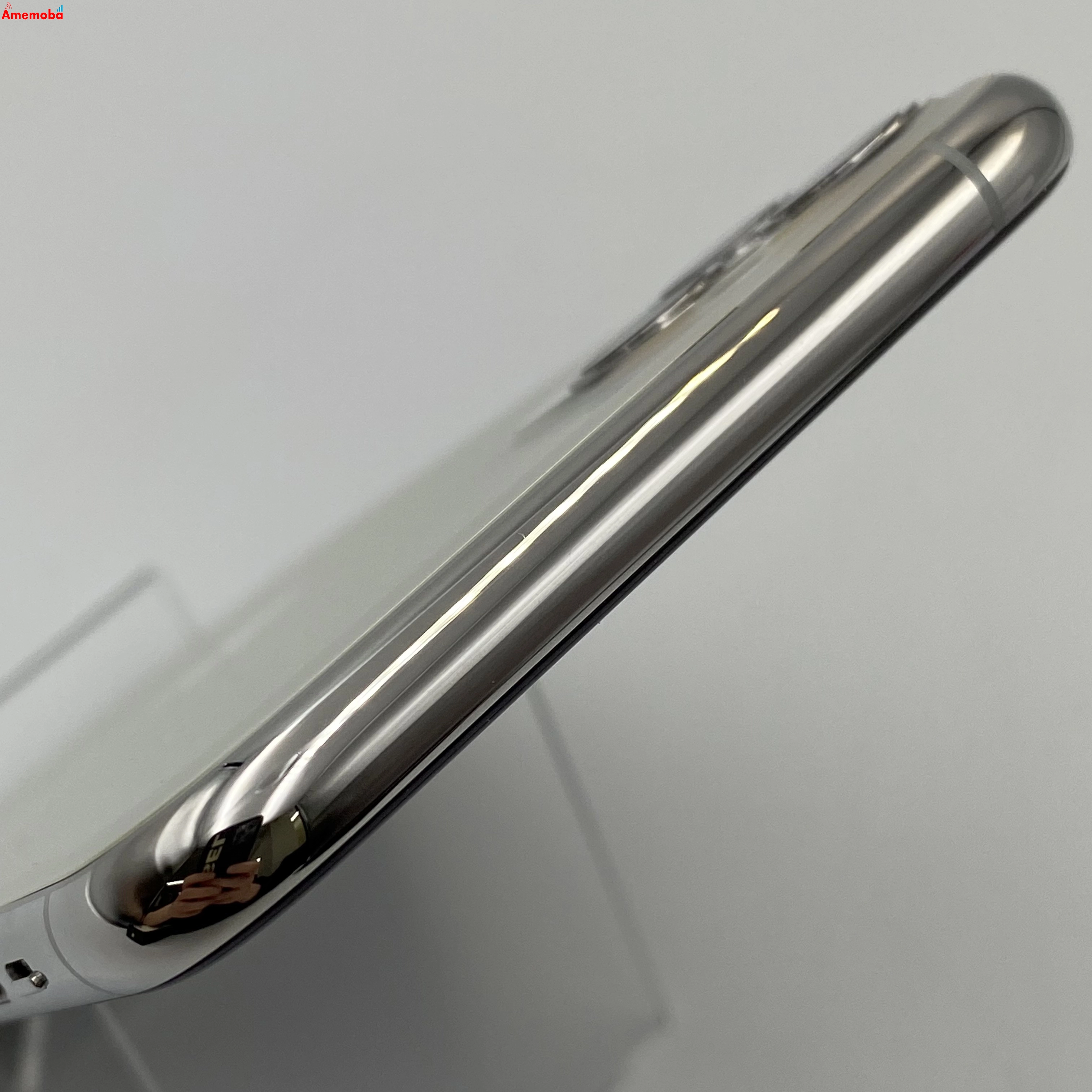 希少品 iPhone11 Pro Max 256GB シルバー NWHK2J/A docomo版SIMフリー