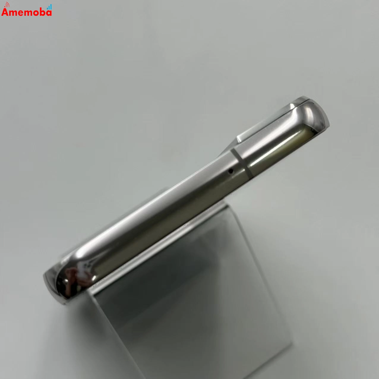 Galaxy S22 8GB/256GB ファントムホワイト SCG13 AU版SIMフリー