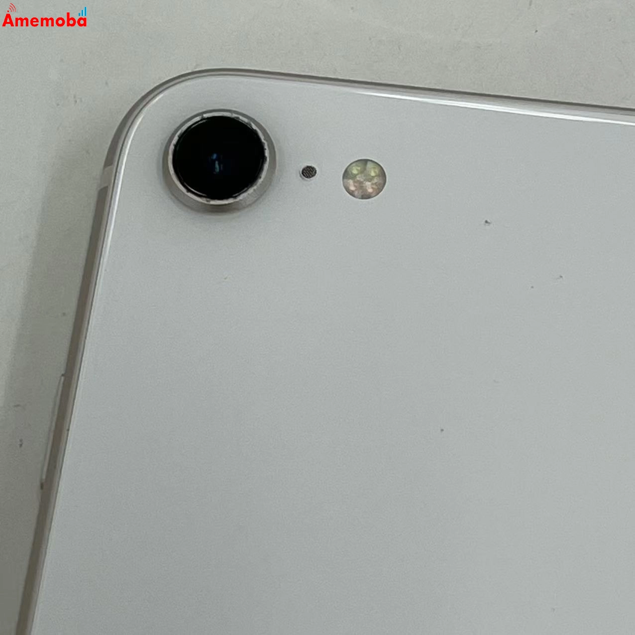 iPhoneSE 第3世代 64GB スターライト MMYD3J/A 楽天モバイル版SIMフリー 美品