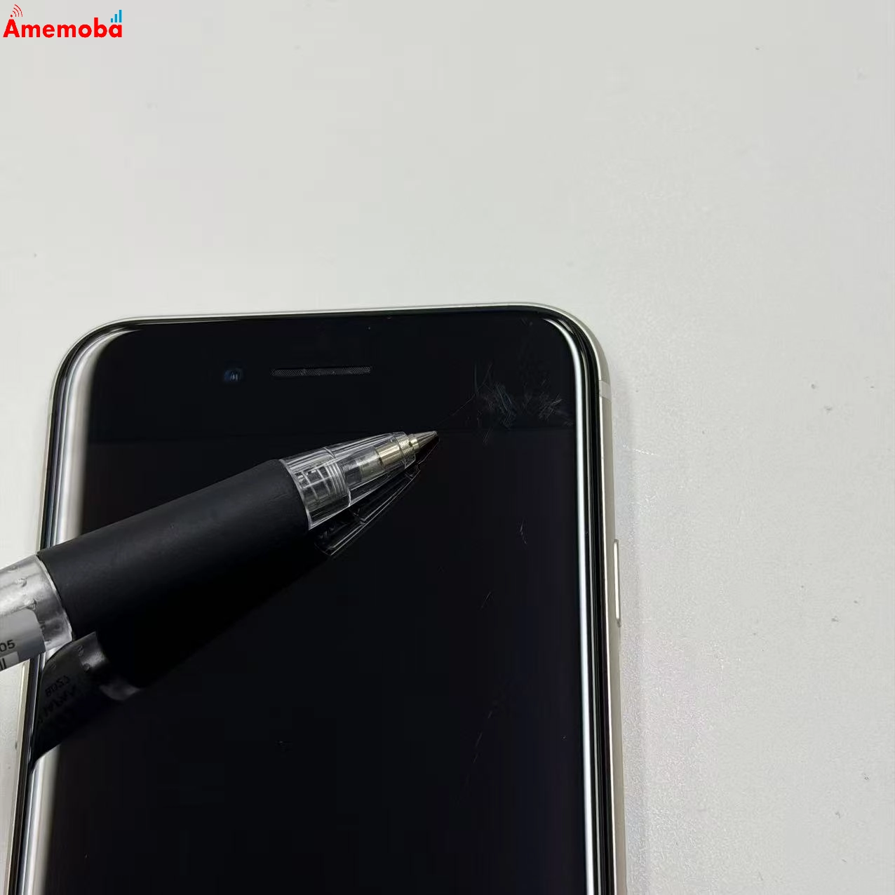 iPhoneSE 第3世代 64GB スターライト MMYD3J/A AU版SIMフリー 訳あり品