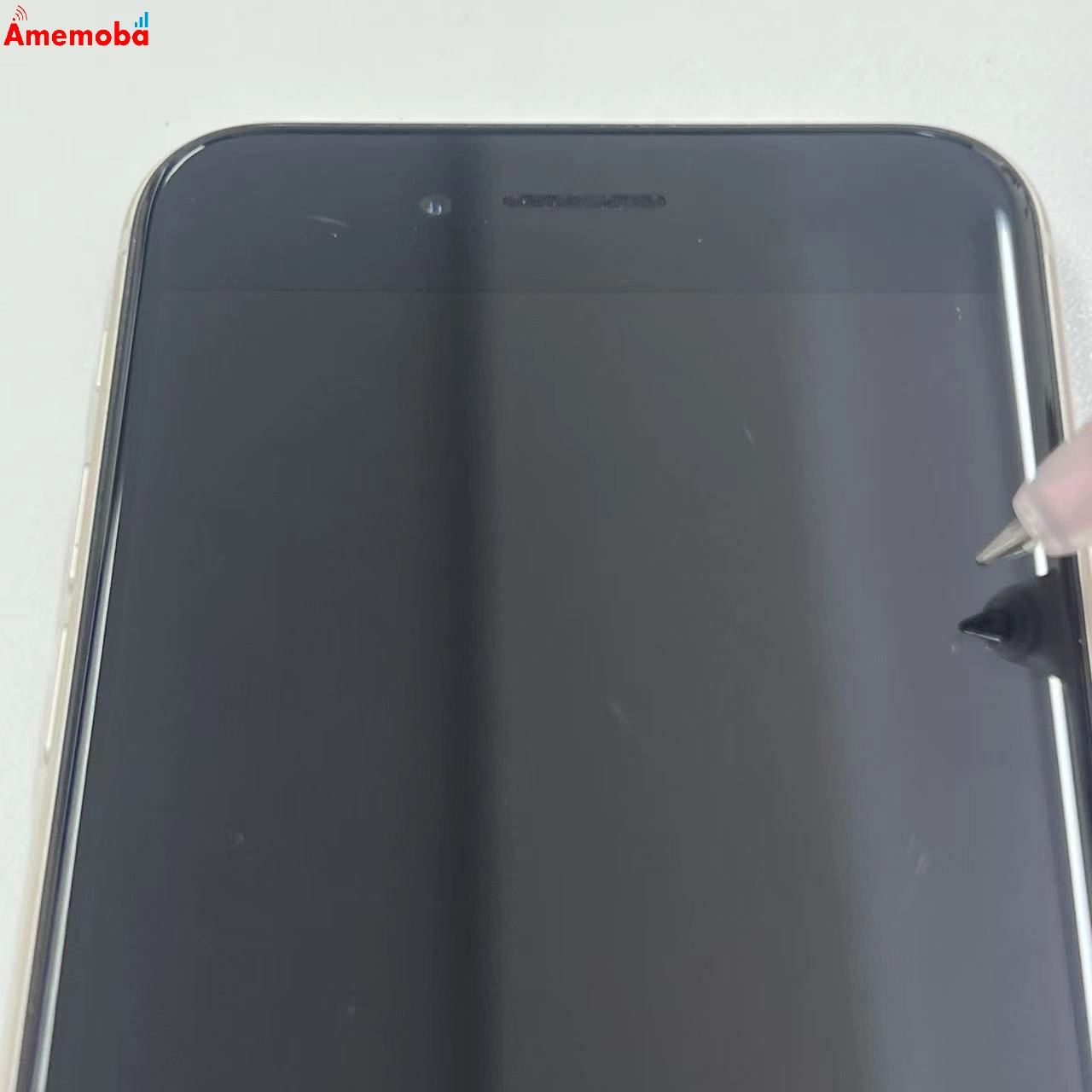 iPhoneSE 第3世代 64GB スターライト MMYD3J/A AU版SIMフリー