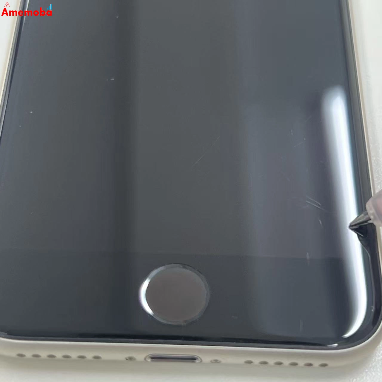 iPhoneSE 第3世代 64GB スターライト MMYD3J/A AU版SIMフリー