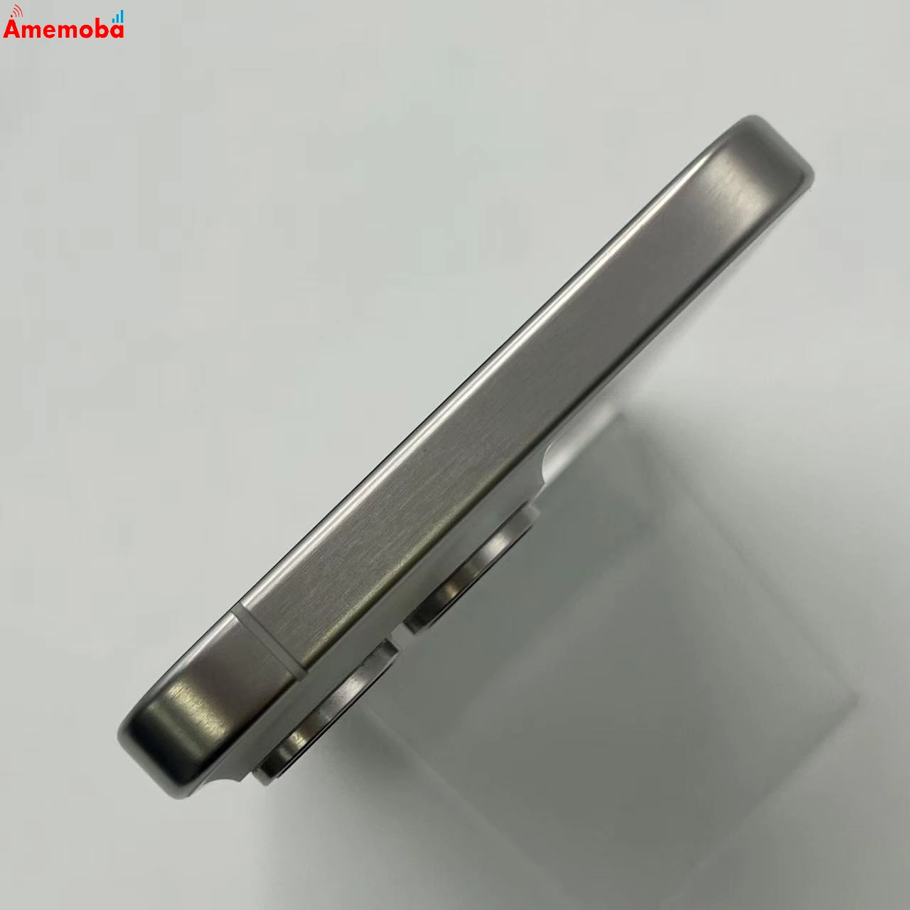 iPhone15 Pro Max 256GB ホワイトチタニウム MU6Q3J/A docomo版SIMフリー 新品同様