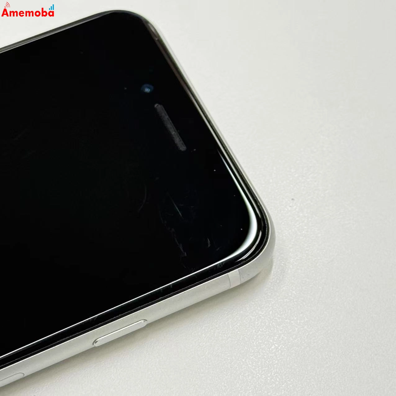 iPhoneSE 第2世代 64GB ホワイト MX9T2J/A docomo版SIMフリー ジャンク品