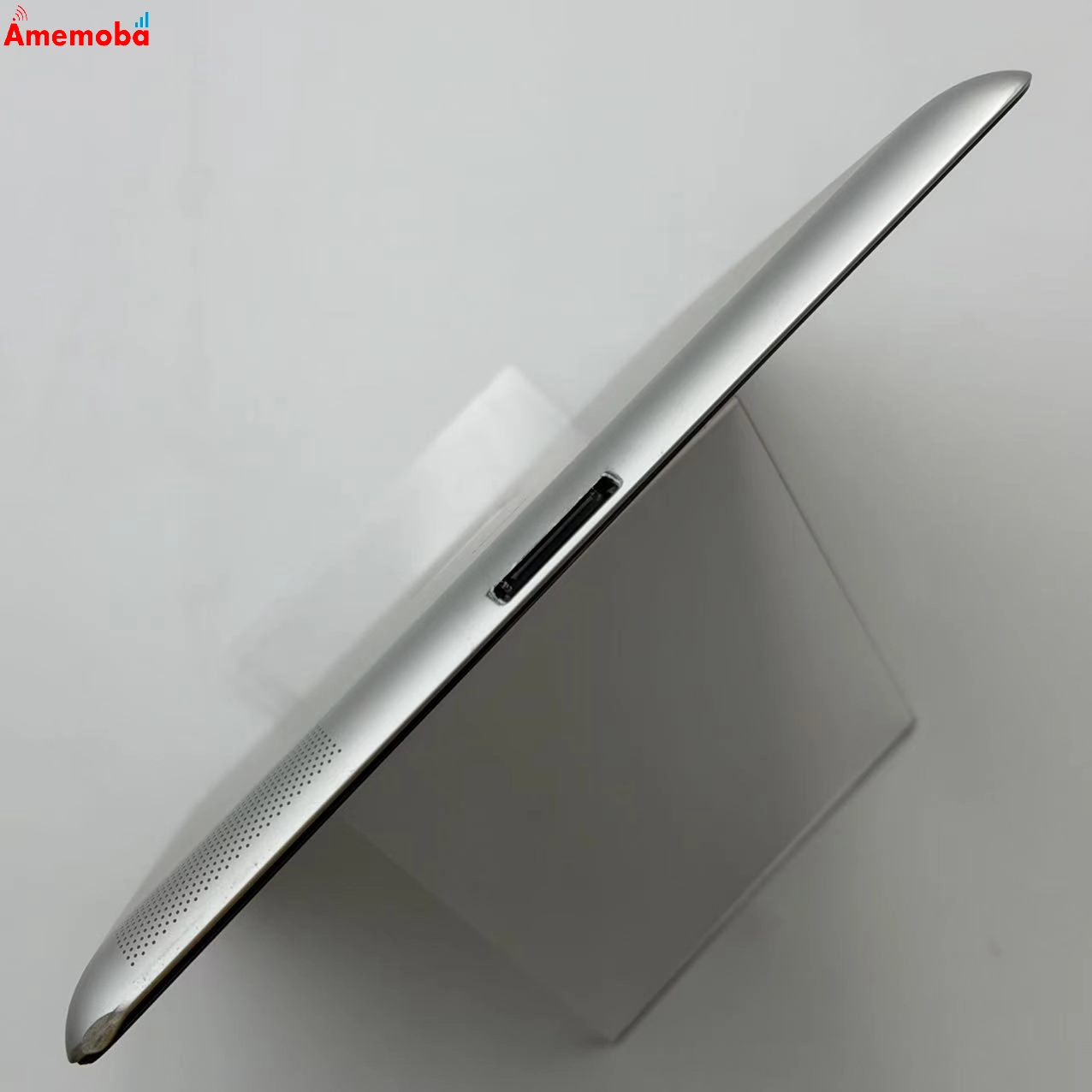 iPad 第2世代　Wi-Fiモデル 32GB ホワイト MC770J/A