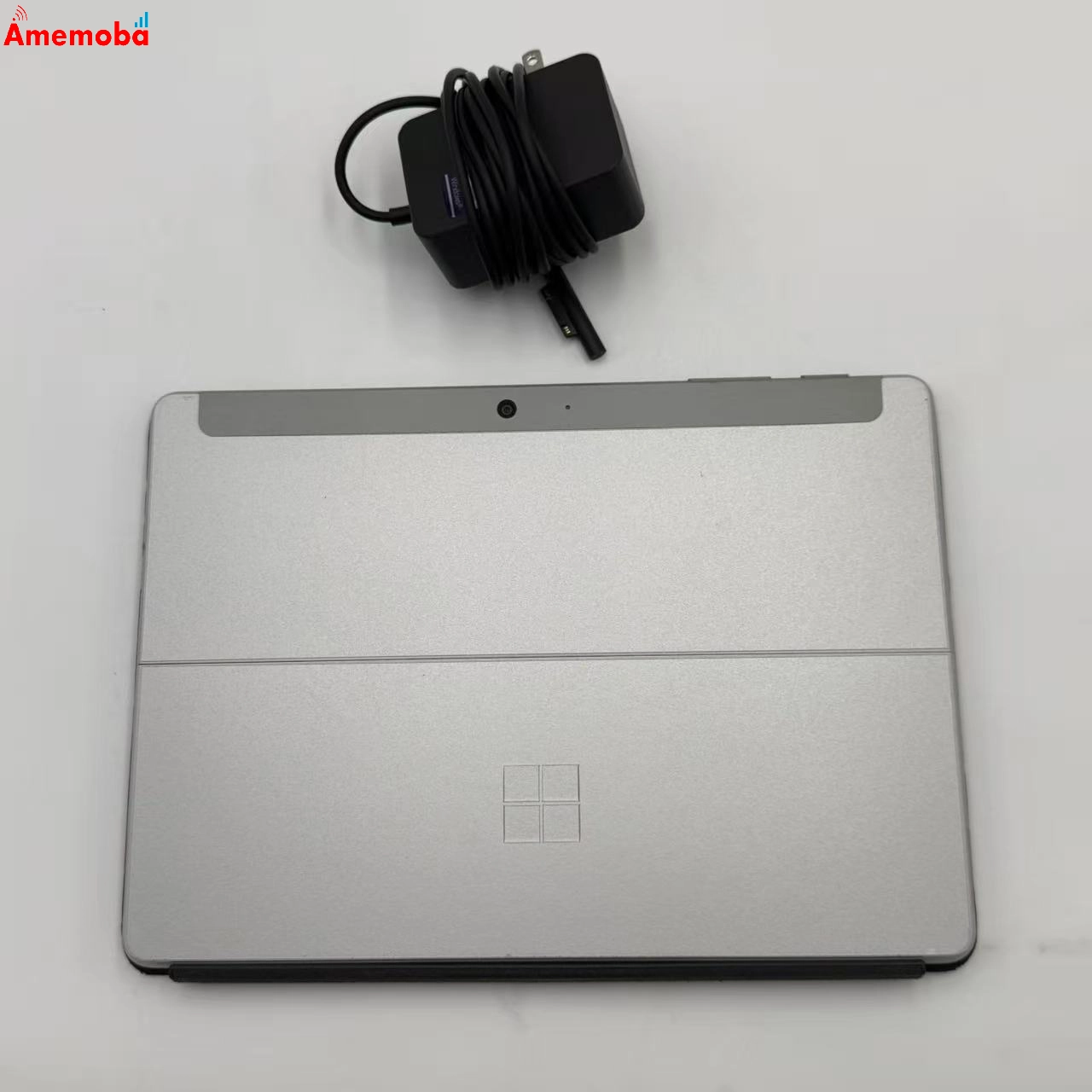 Surface Go 2 64GB シルバー 1926 美品  4425Y 1.70GHz 1.70 GHz