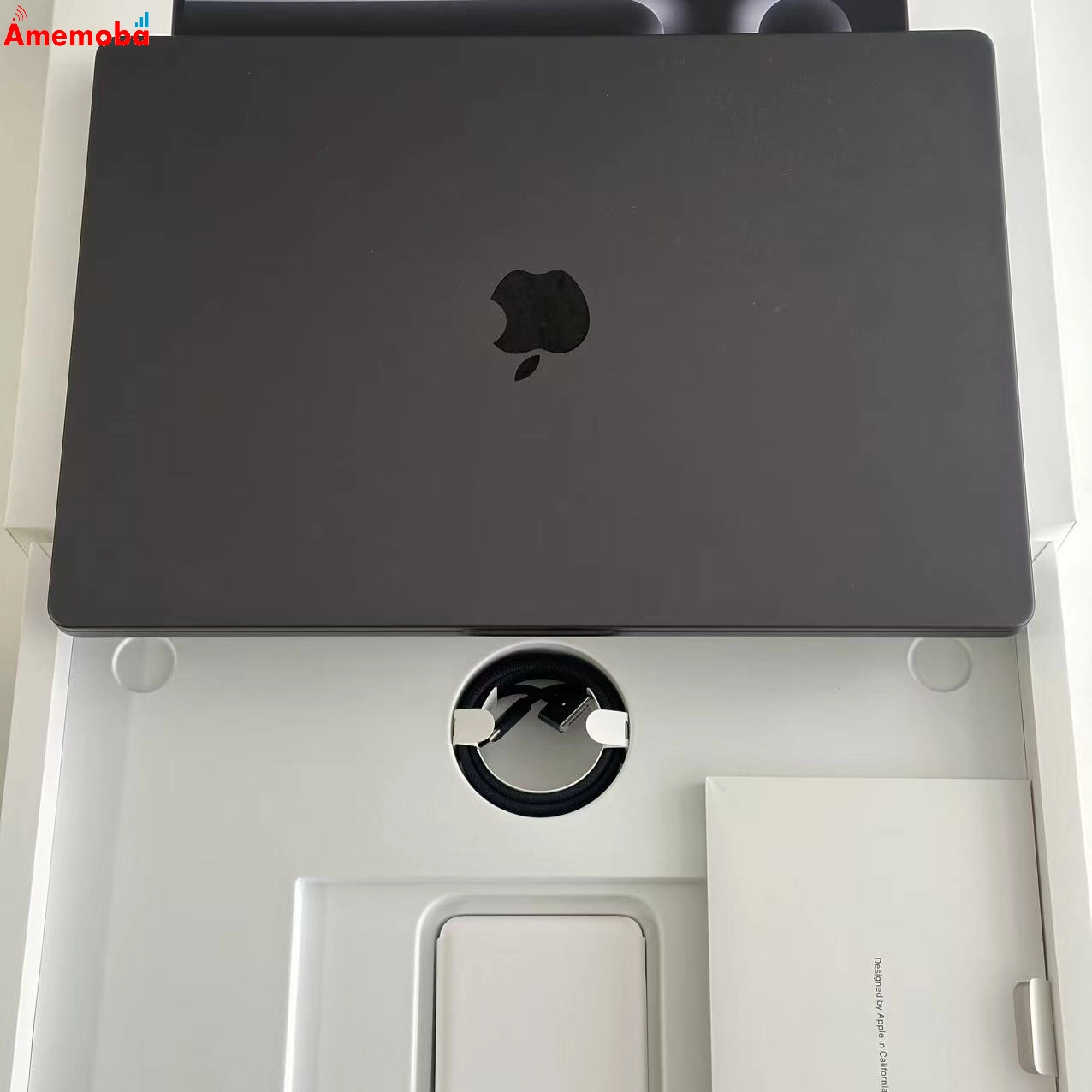 MacBook Pro 16インチ 11月 2024 M4 Max 64GB 1TB スペースブラック Z1FW0004Y 新品同様 64GB/1TB