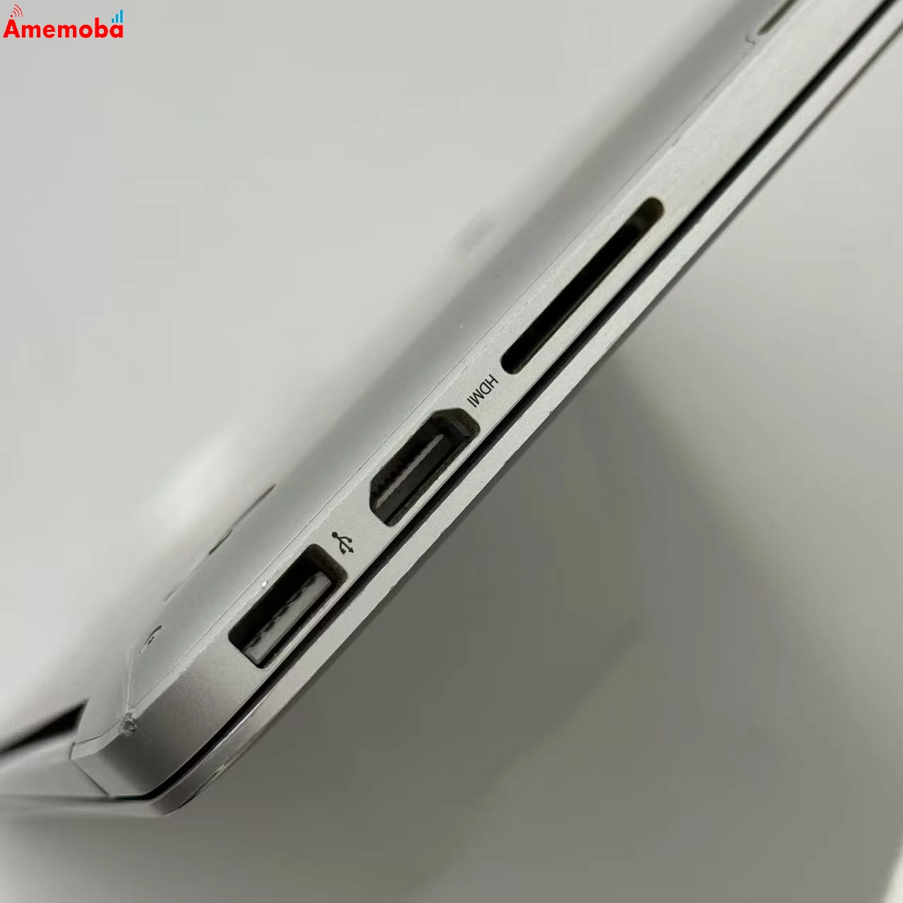 MacBook Pro 15インチ Mid2015 Corei7 2.2GHz 16GB/256GB シルバー FJLQ2J/A 訳あり品