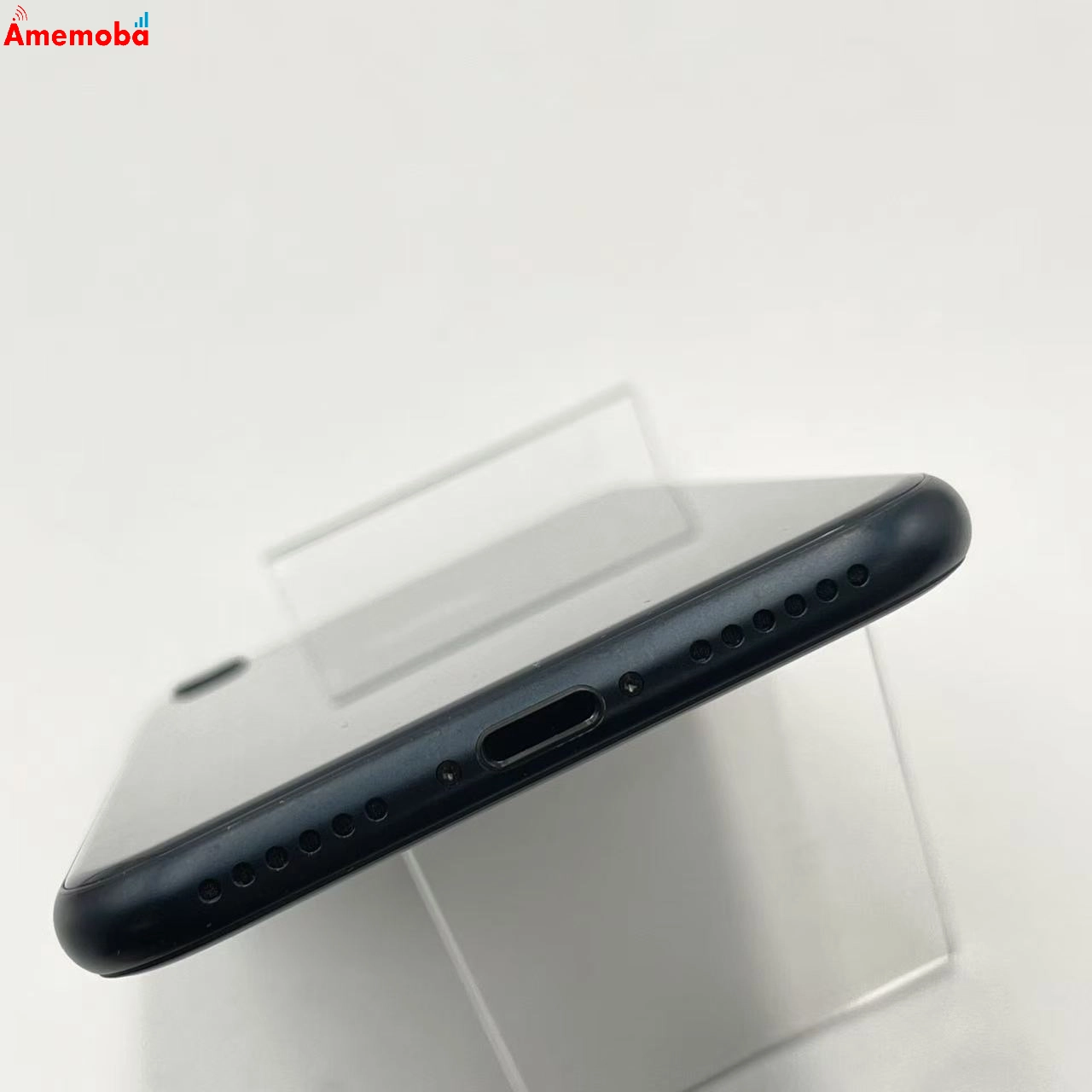 iPhoneSE 第3世代 128GB ミッドナイト MMYF3J/A docomo版SIMフリー 美品