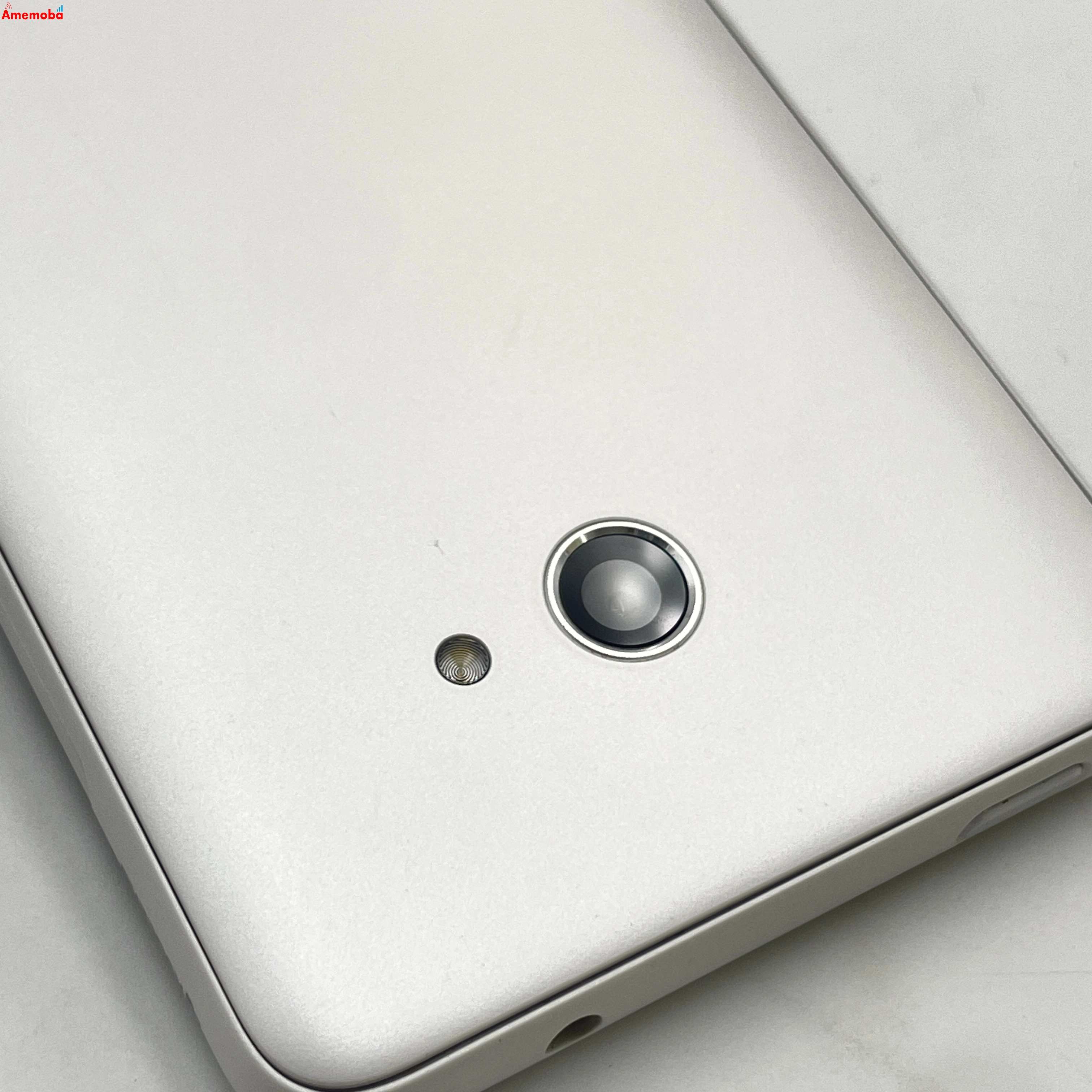 かんたんスマホ2+ 32GB ホワイト A201KC Y!mobile版SIMフリー 美品