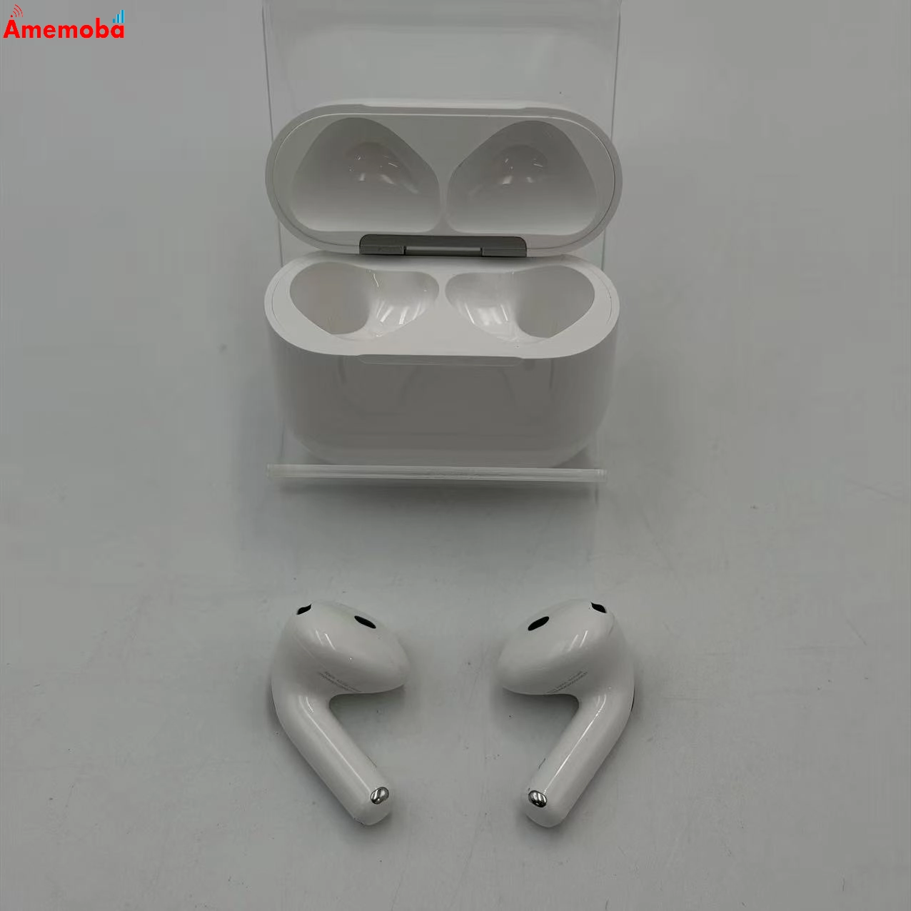 AirPods 第4世代 アクティブノイズキャンセリング搭載 ホワイト MXP93J/A 美品
