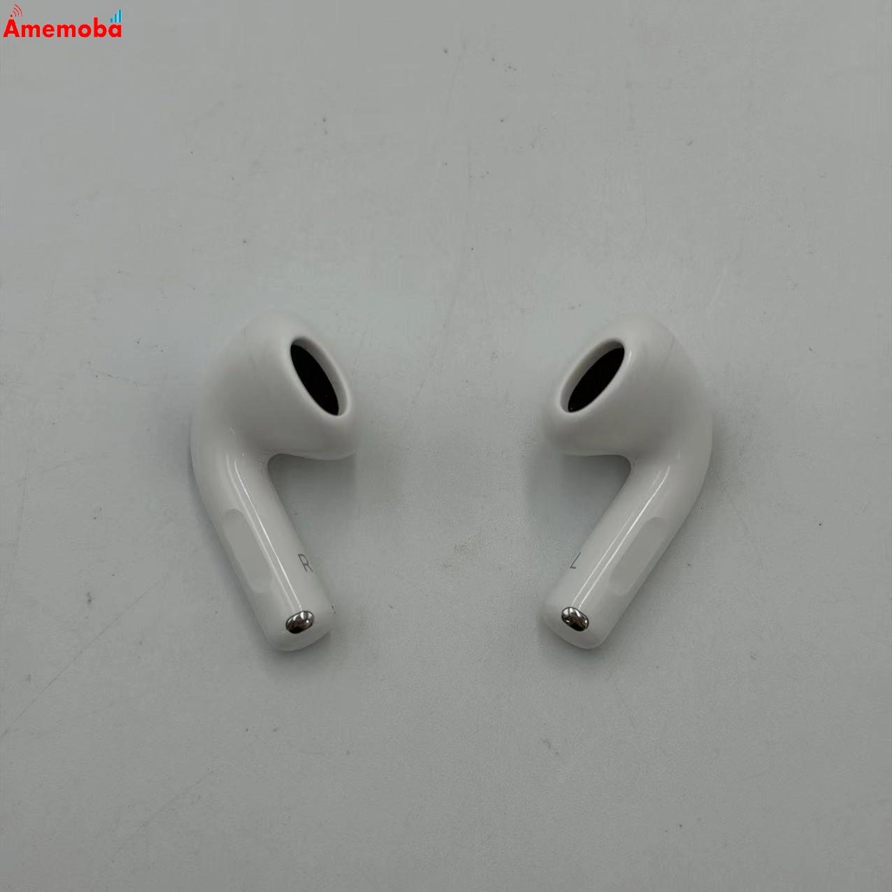 AirPods 第4世代 アクティブノイズキャンセリング搭載 ホワイト MXP93J/A 美品