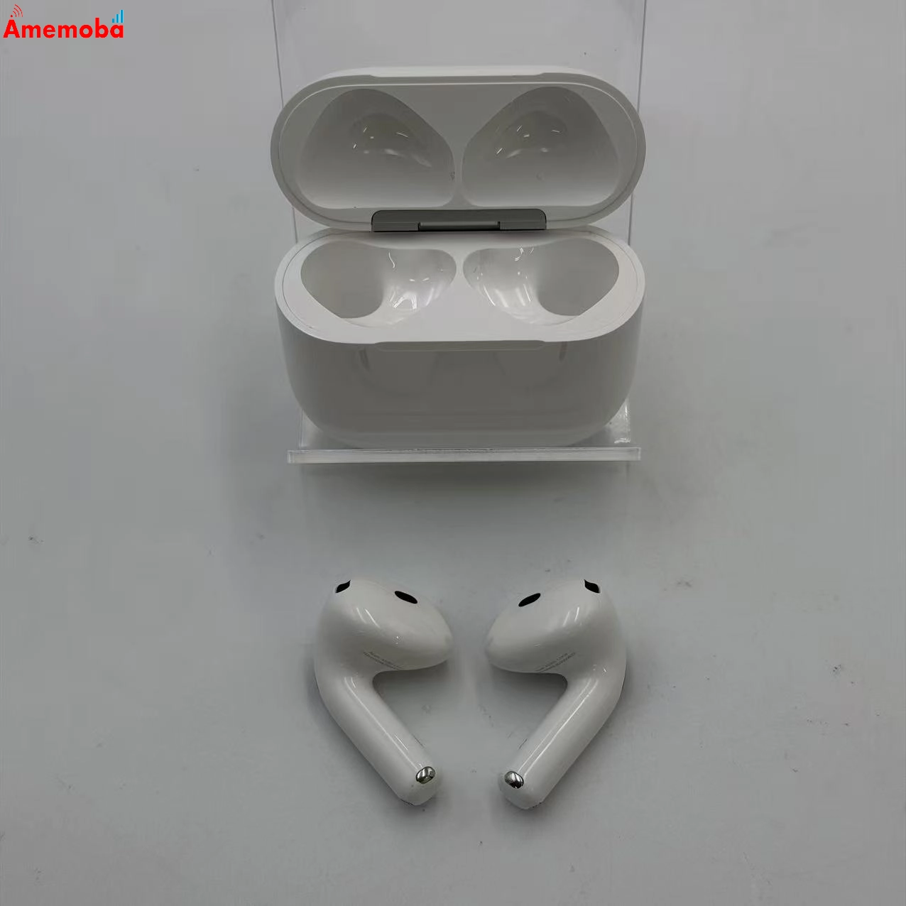 AirPods 第4世代 - ホワイト MXP63J/A 美品