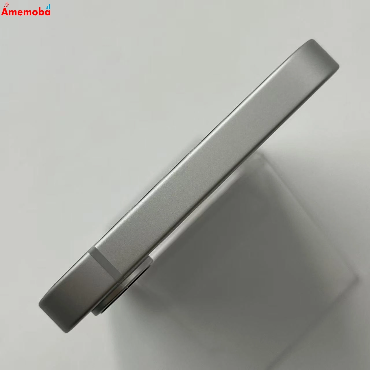 iPhone 16e 128GB ホワイト 4D1R4J/A SIMフリー 美品