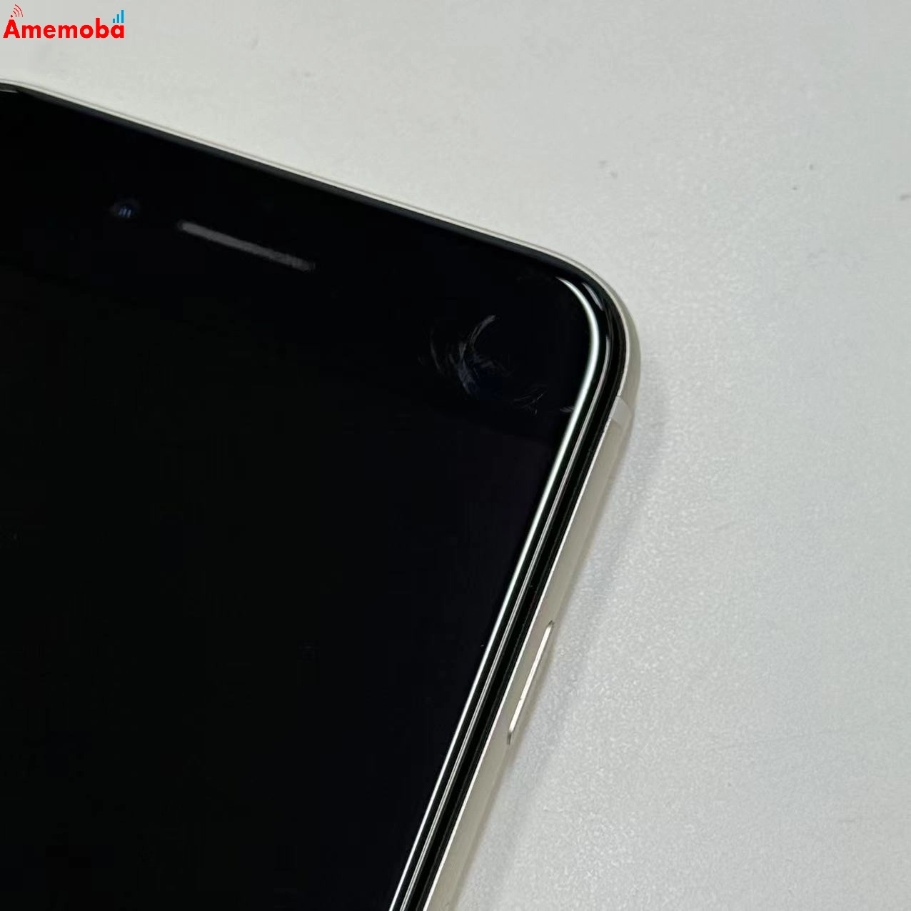 iPhoneSE 第3世代 64GB スターライト MMYD3J/A AU版SIMフリー ジャンク品